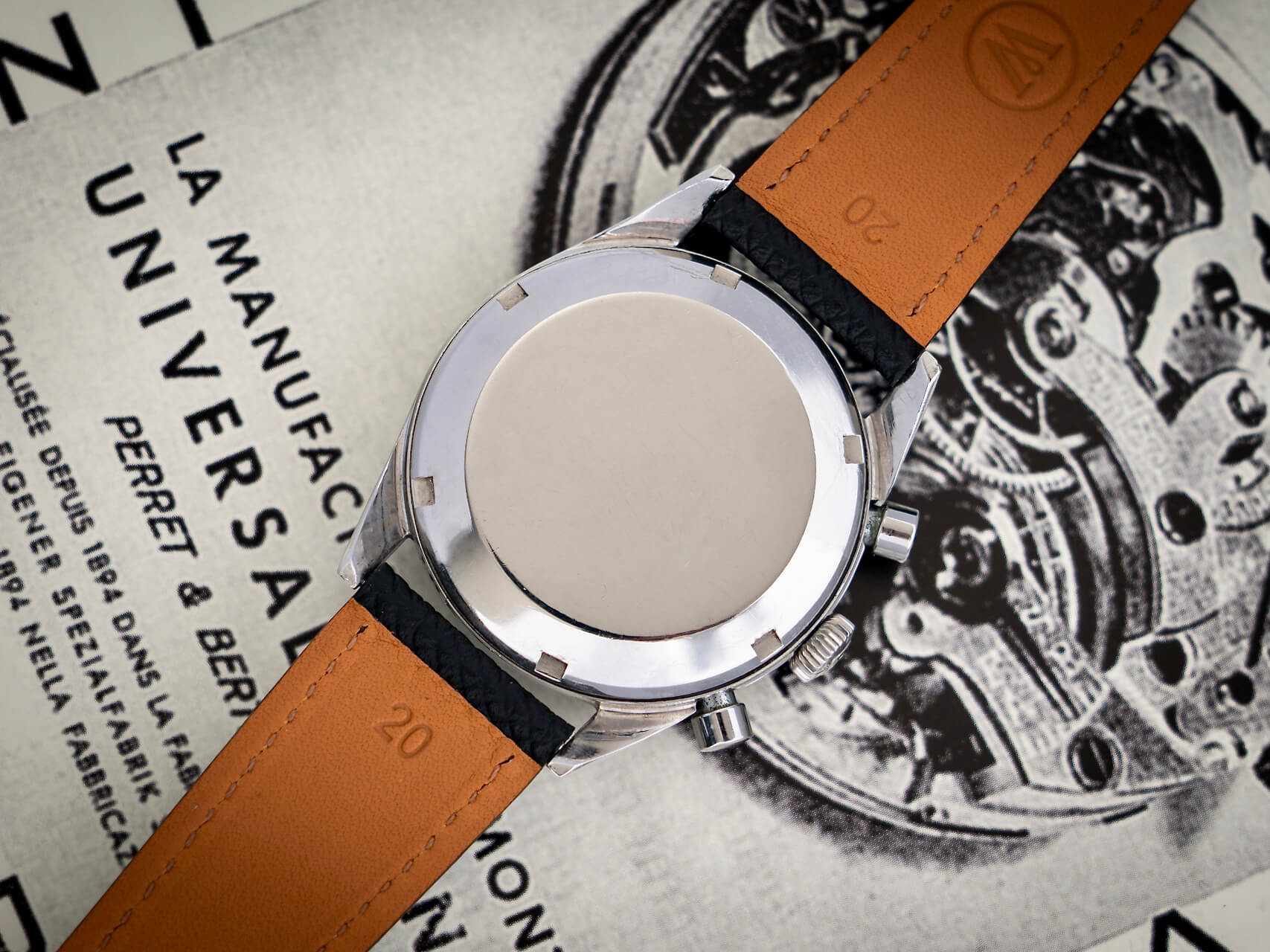 Universal Geneve 'Big Eye' reference 884100/01