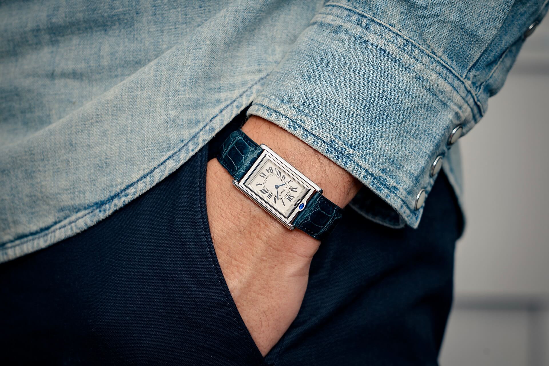 Cartier Tank Basculante 2390