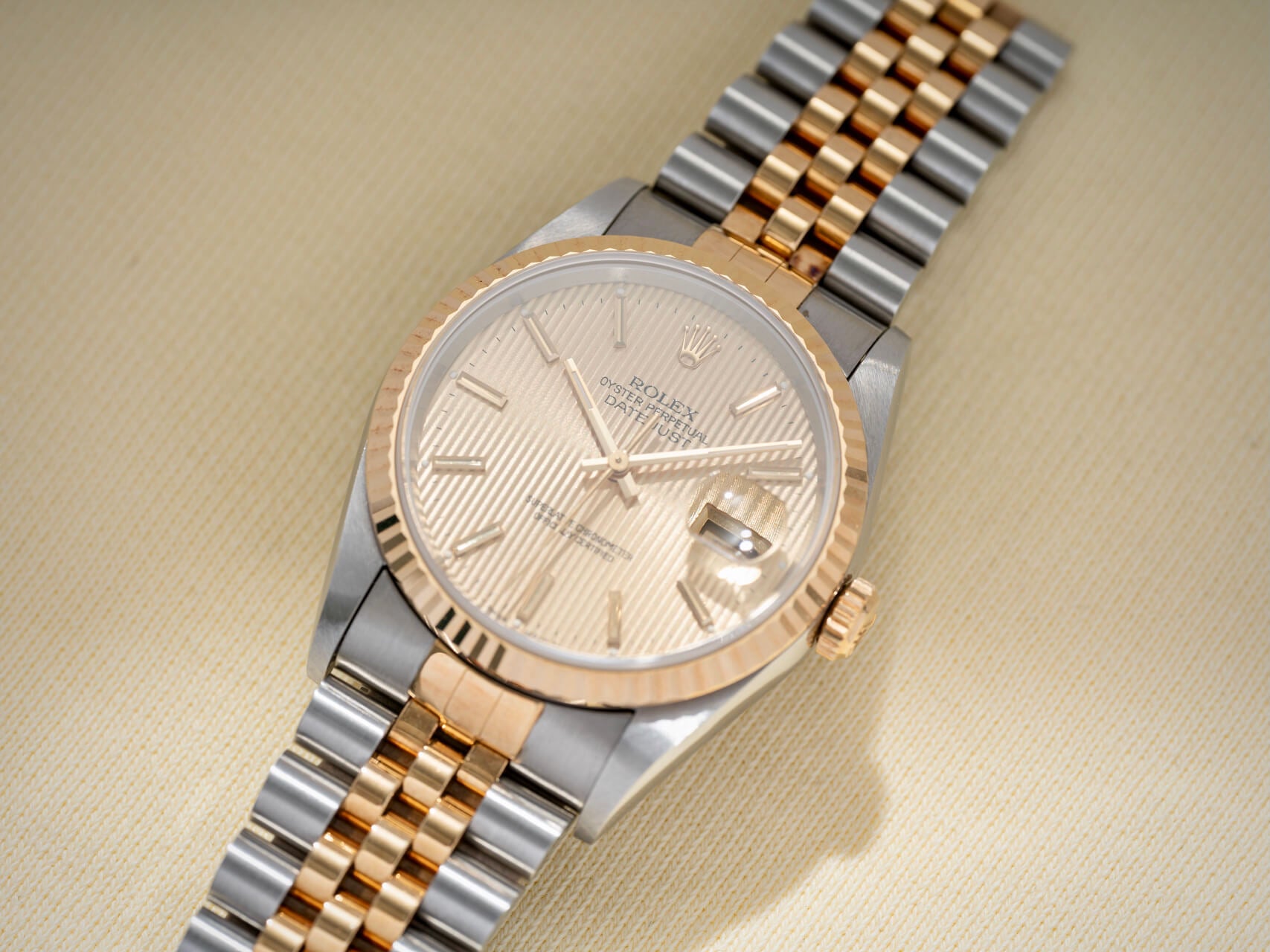 Rolex Datejust 16233 B&P 'NOS'