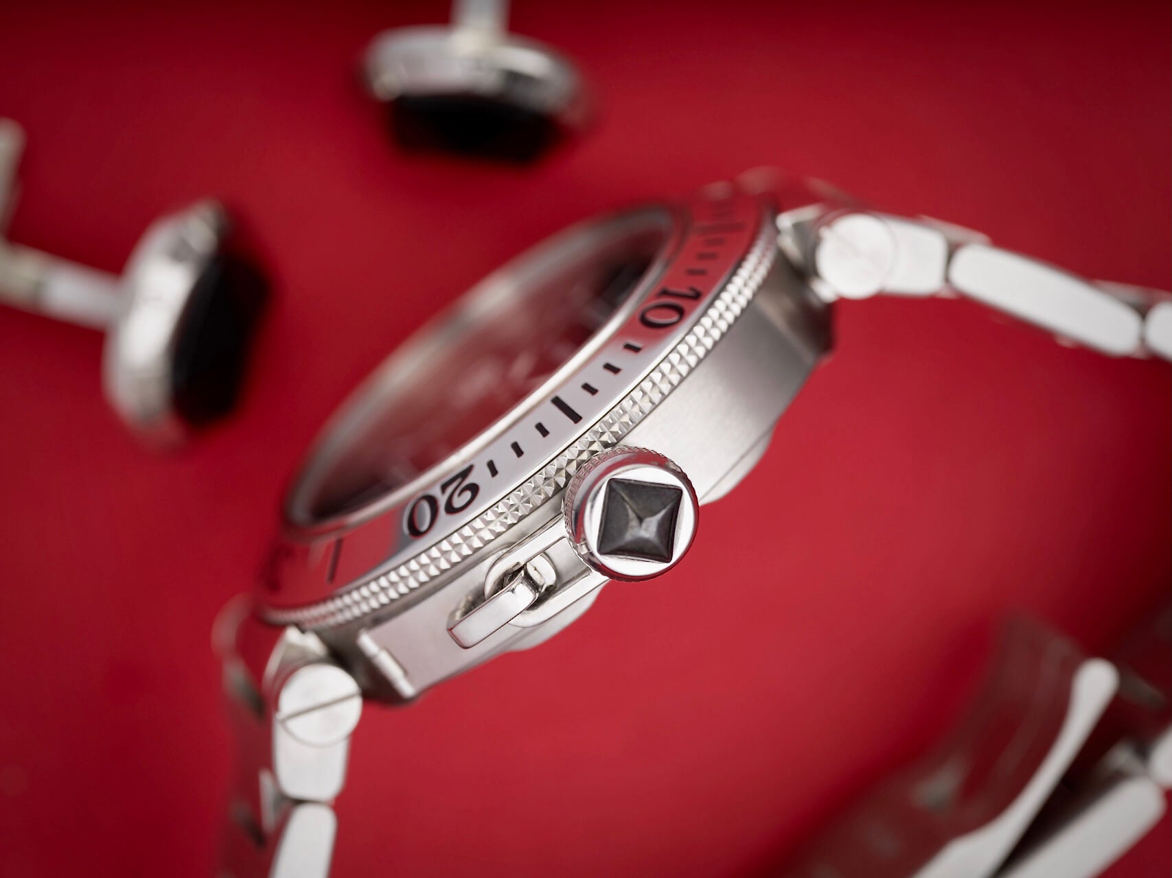 Cartier Pasha Seatimer W31077M7