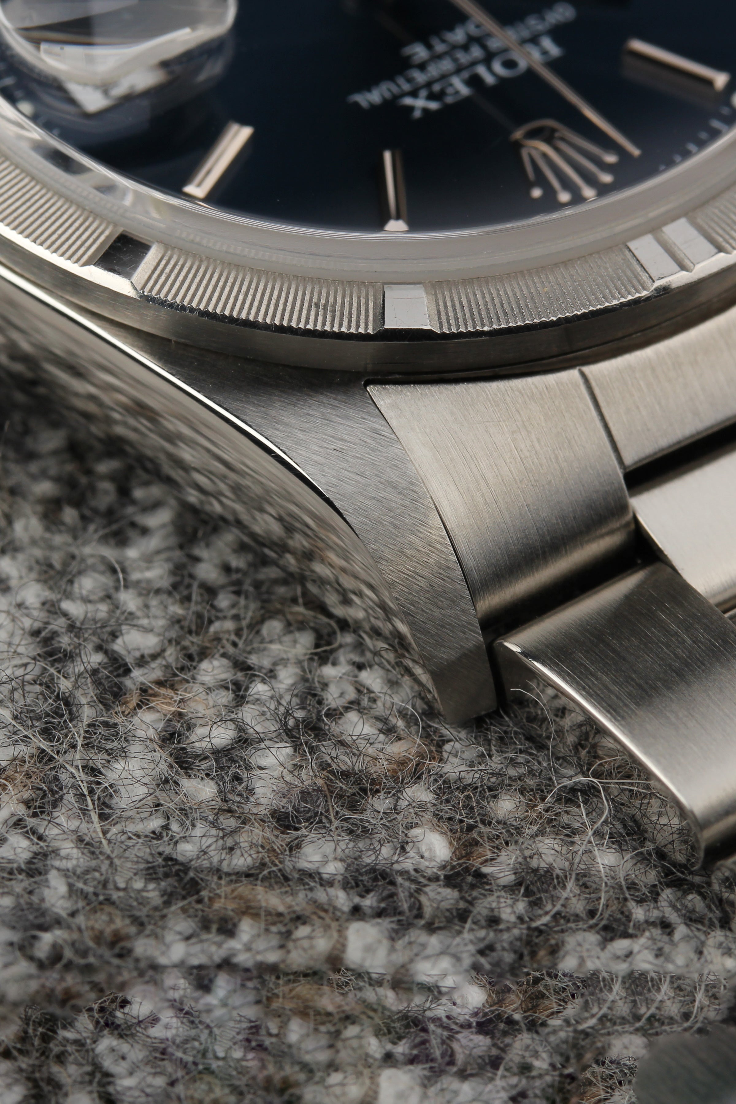 Rolex Oyster Perpetual Date 15210