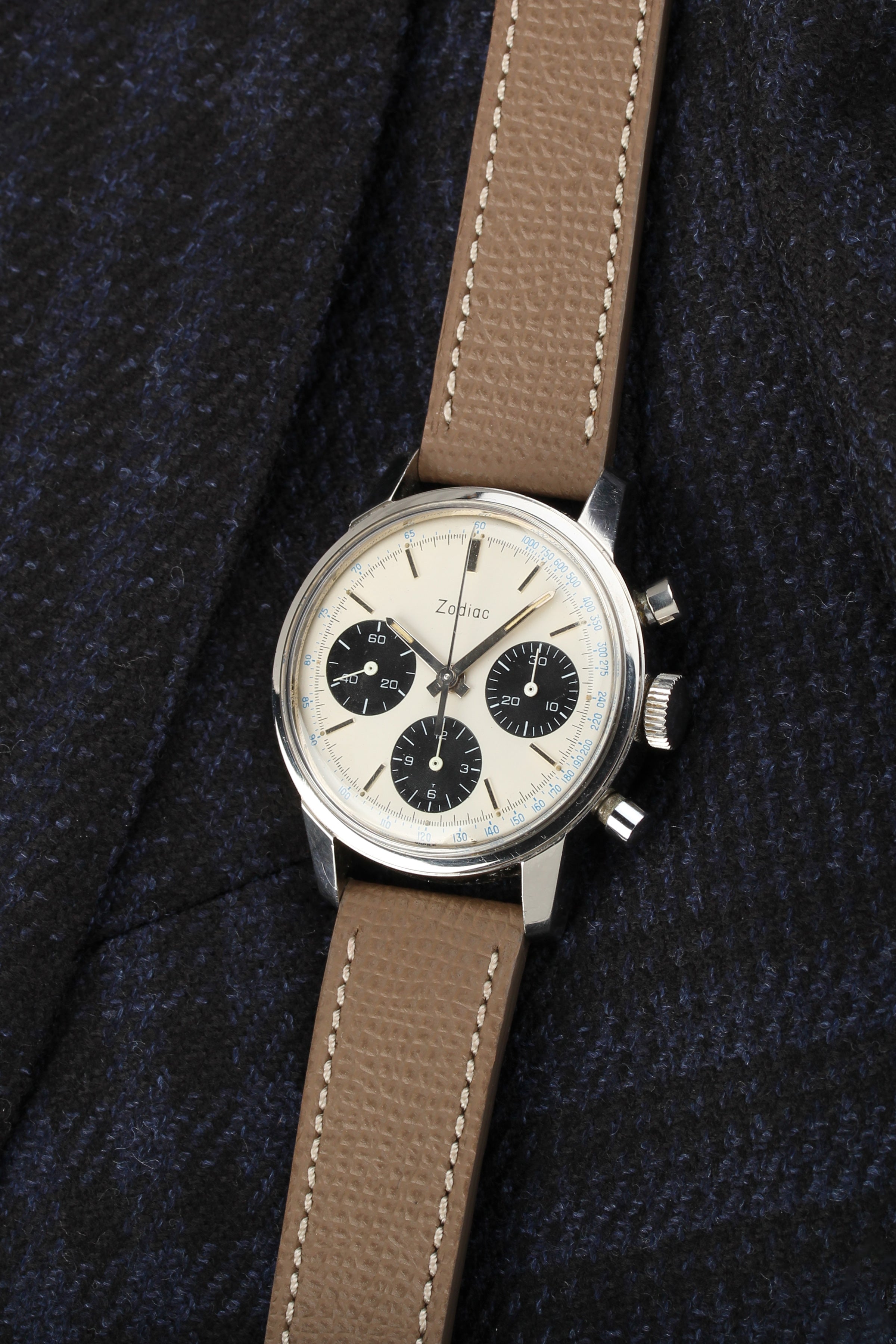 Zodiac Chronograph, Valjoux 72