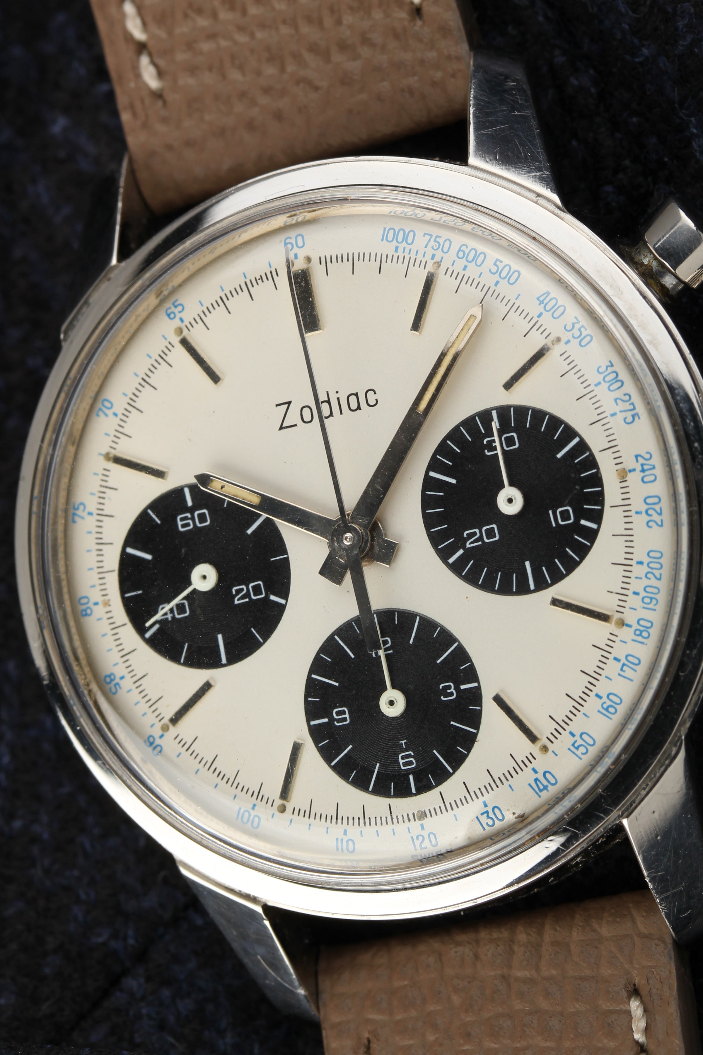 Zodiac Chronograph, Valjoux 72