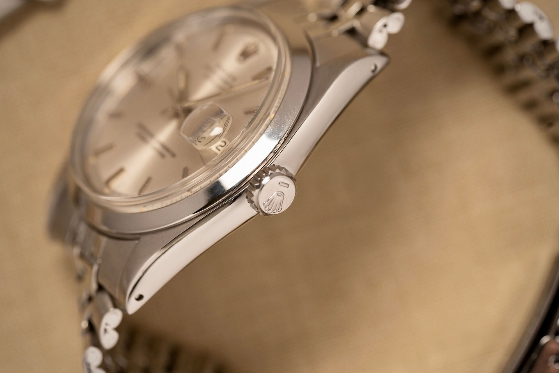 Rolex Datejust 1600 Champagne Dial