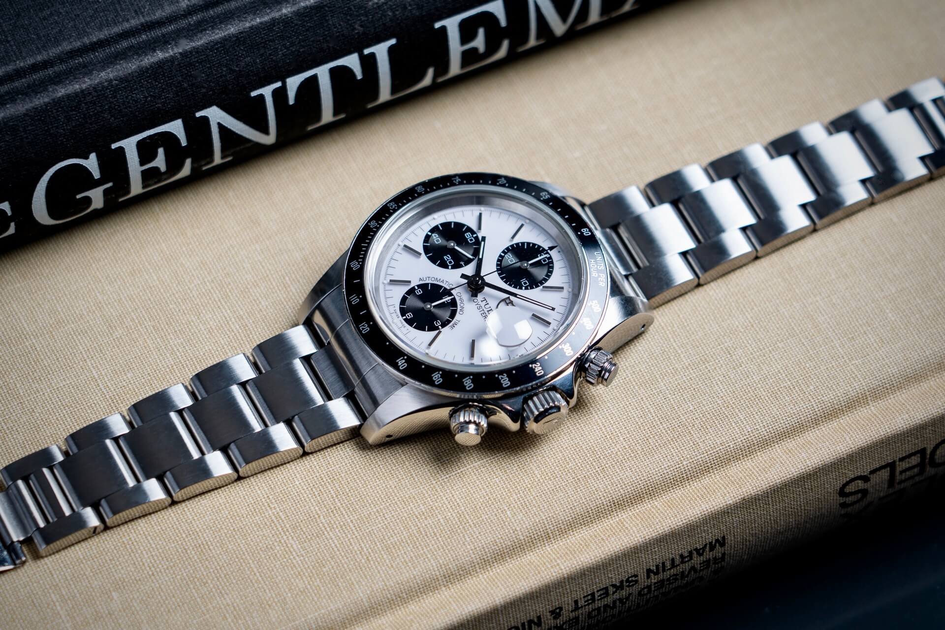 Tudor Oysterdate 79260 B&P