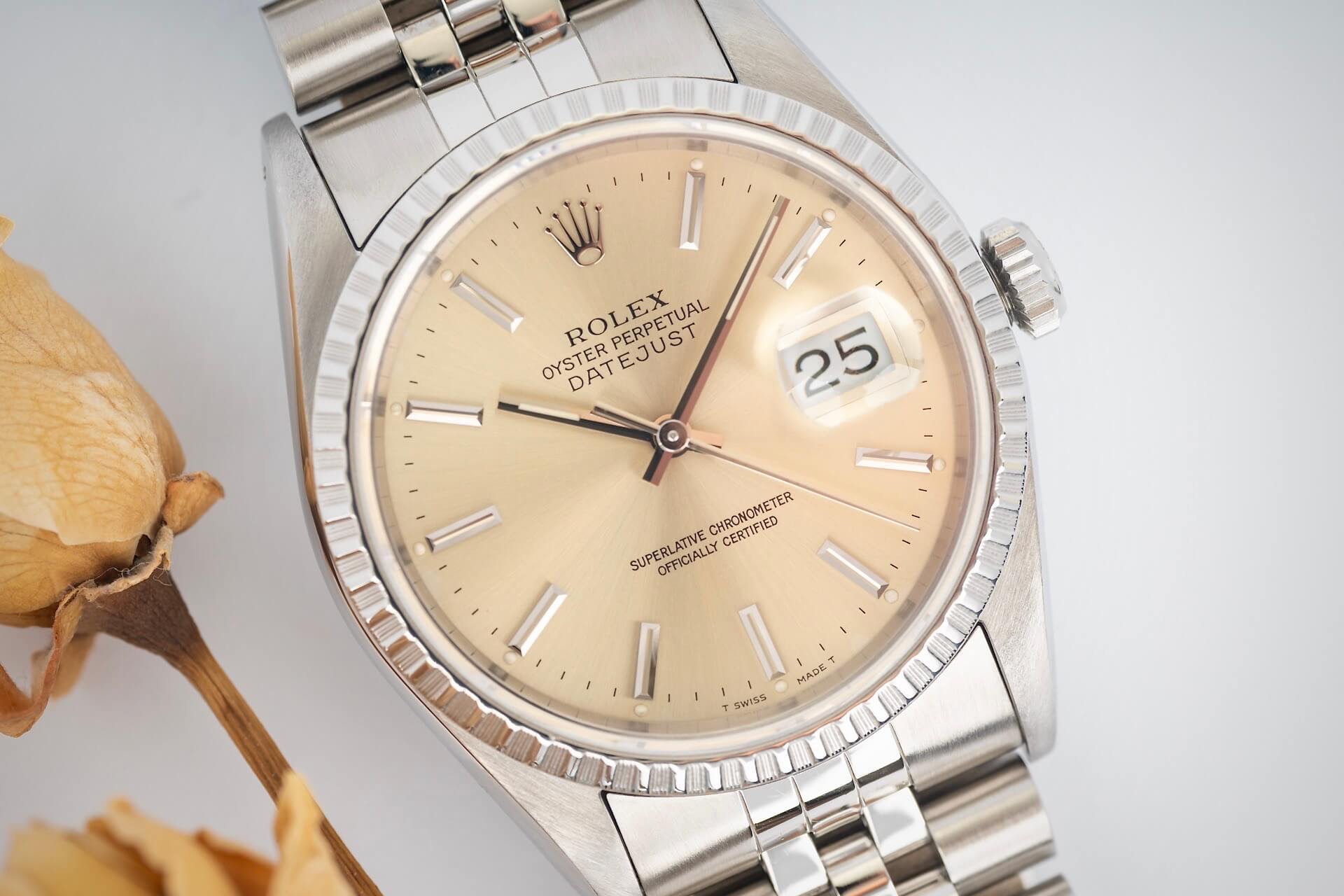 Rolex Datejust 16220 'Champagne'