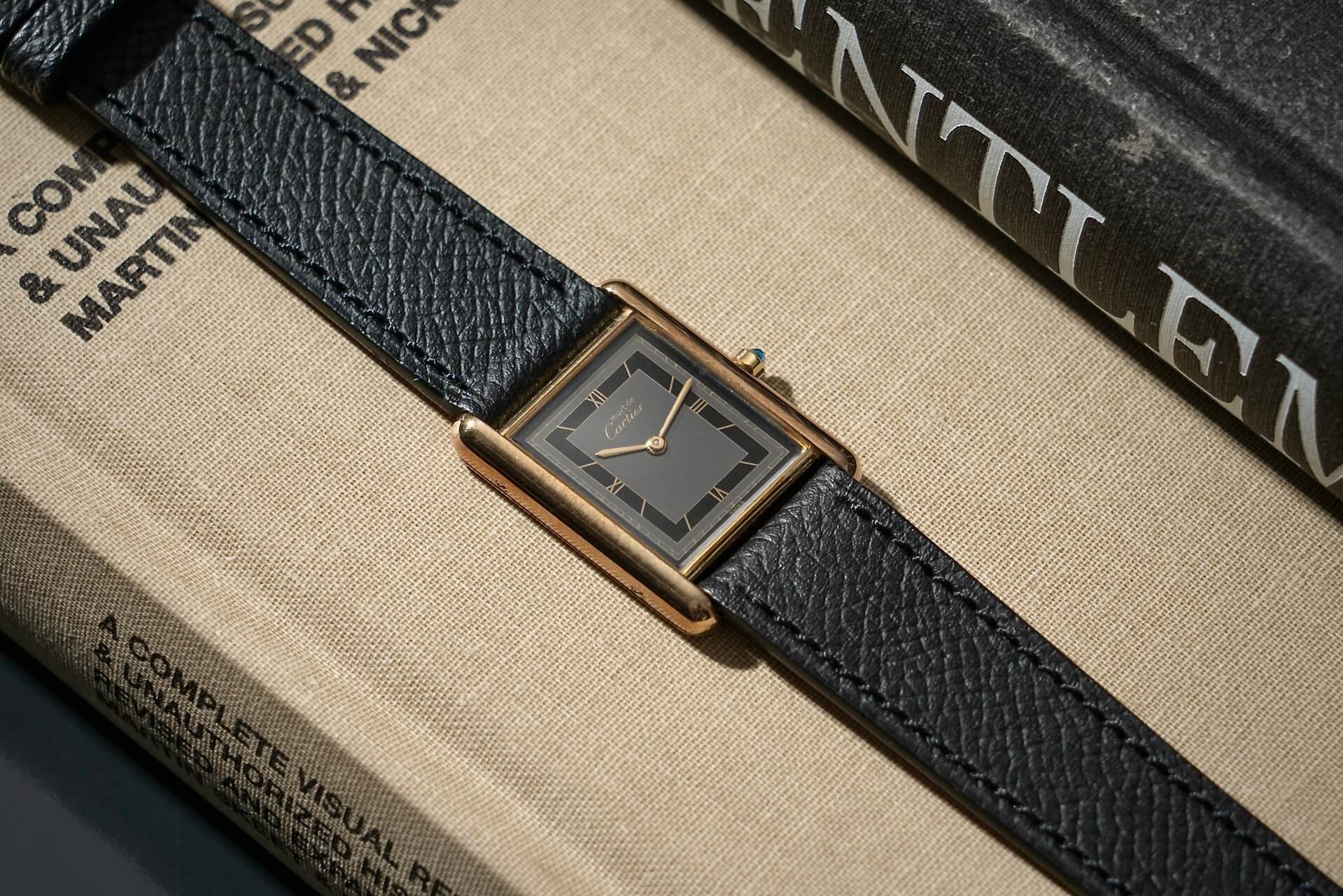 Must de Cartier Tank Medium B&P