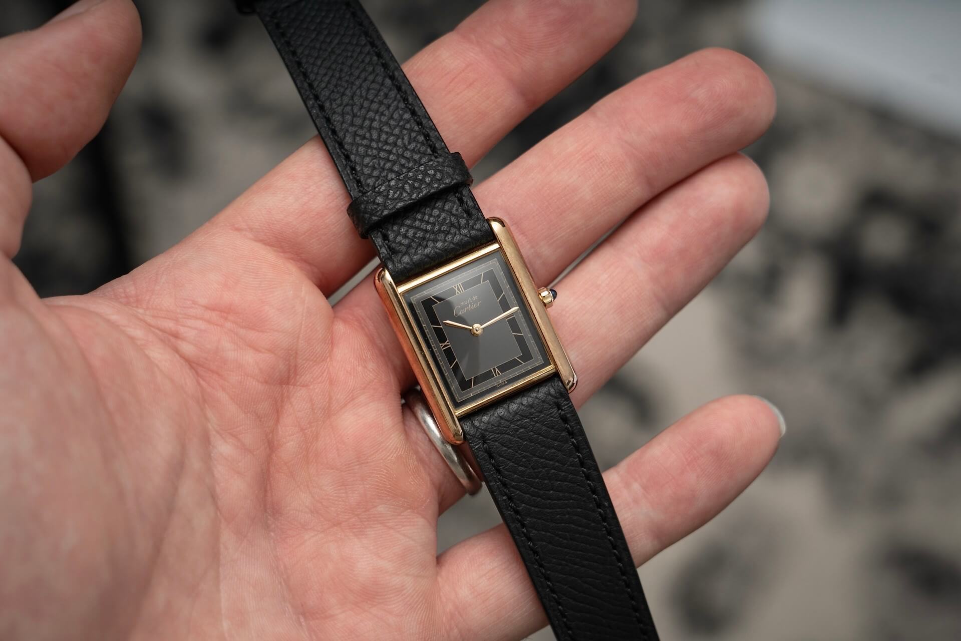 Must de Cartier Tank Medium B&P