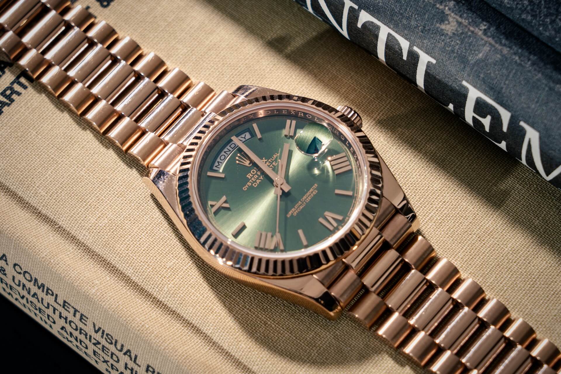 Rolex Day-Date 228235 'Olive' B&P