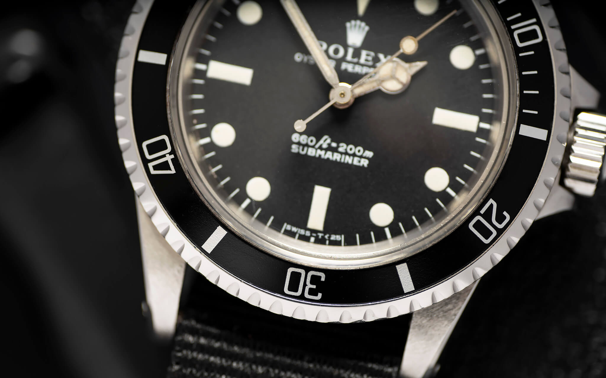 ROLEX 5513 SUBMARINER NON-SERIF DIAL