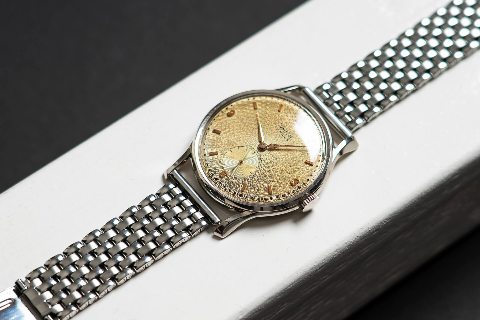 Vetta Antimagnetic reference 2838 1 'Oversized'
