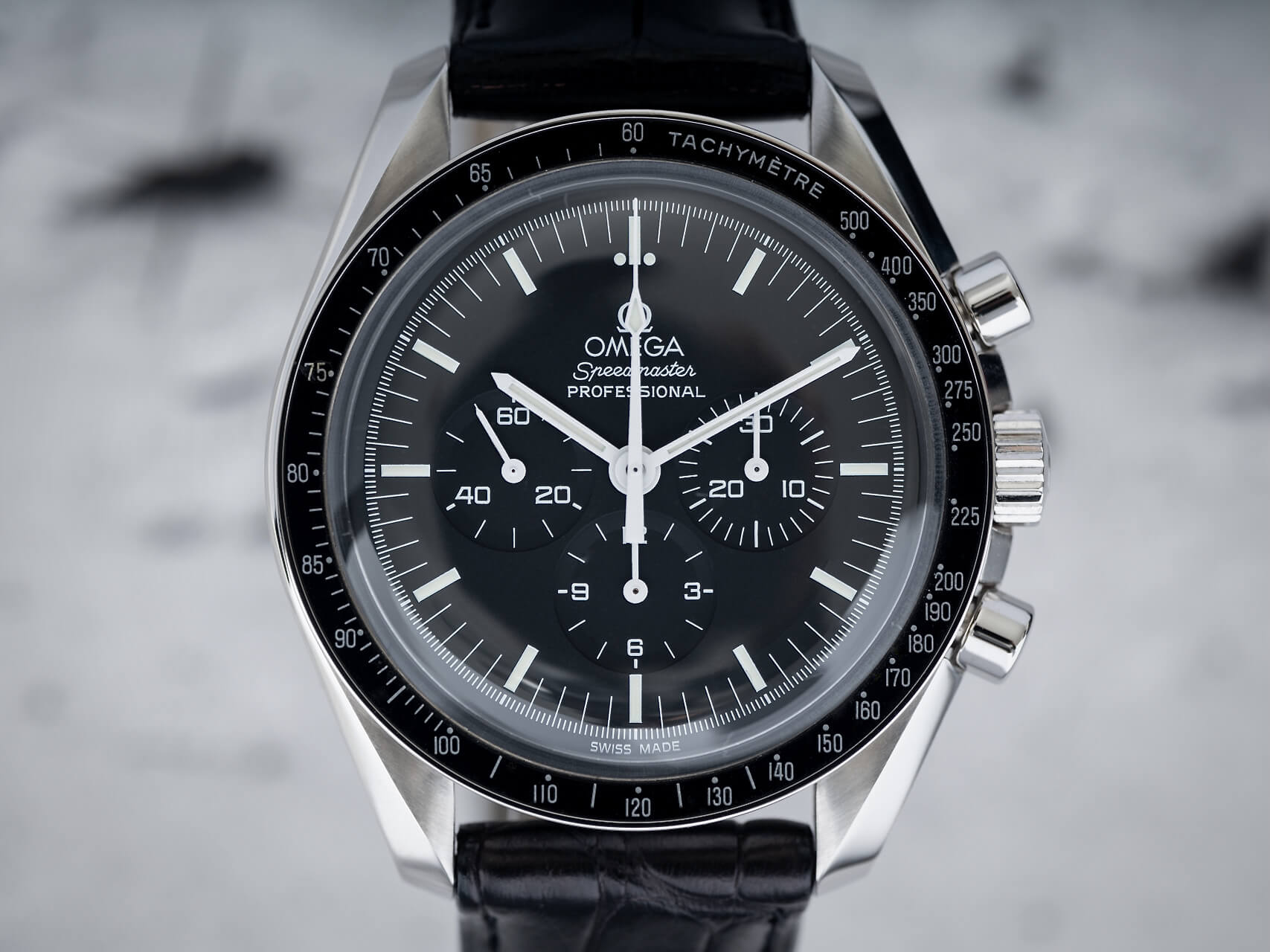 Omega Speedmaster Moonwatch 38705031