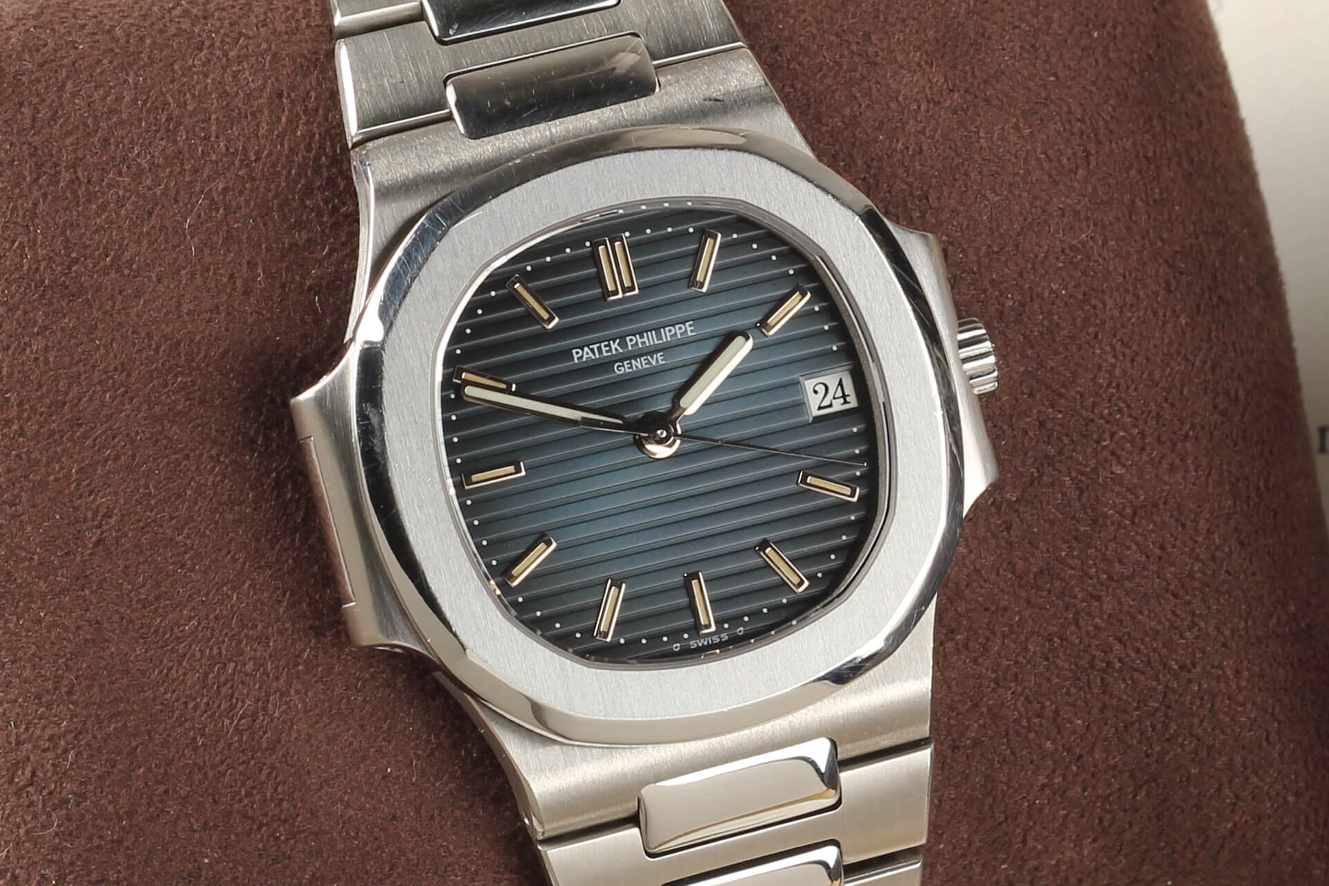 Patek Philippe Nautilus 3800 B&P