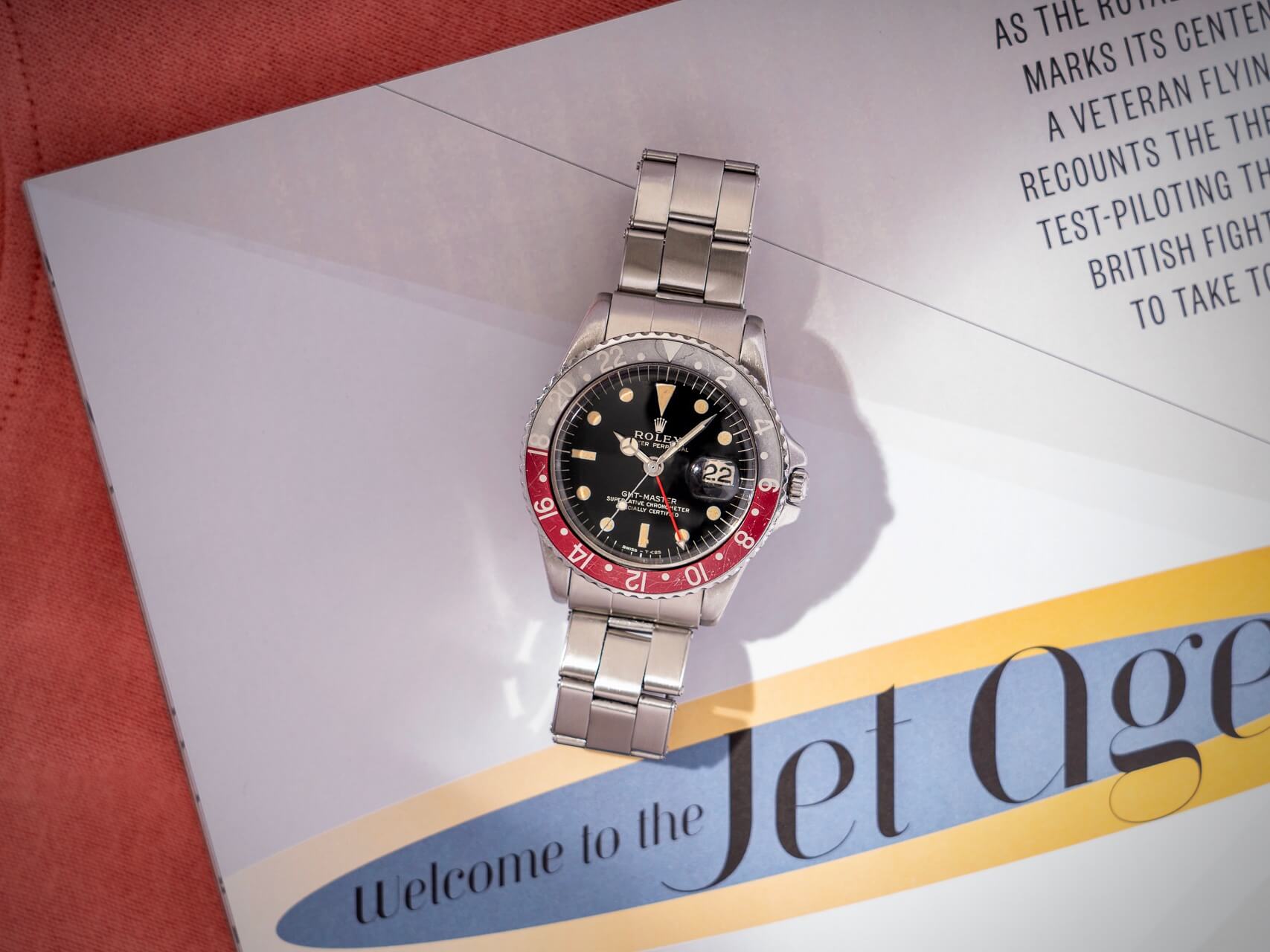 Rolex GMT-Master 1675, Gilt dial 'Pointed Crown Guards'