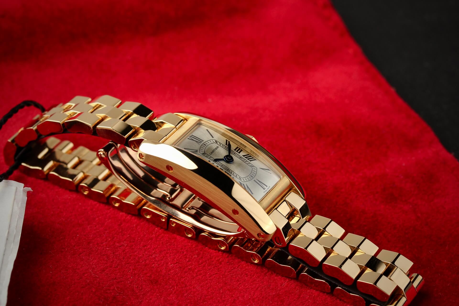 Cartier Tank Américaine Mini CRWGTA0405