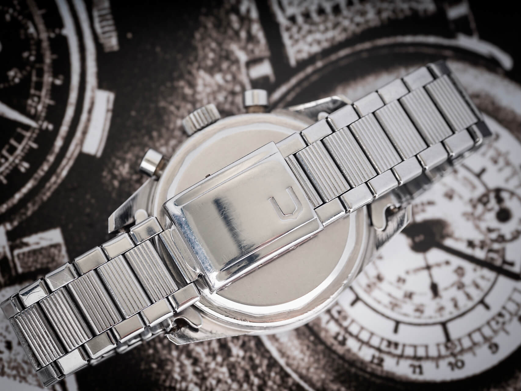 Universal Geneve Reference 885103/01 'Evil Nina'