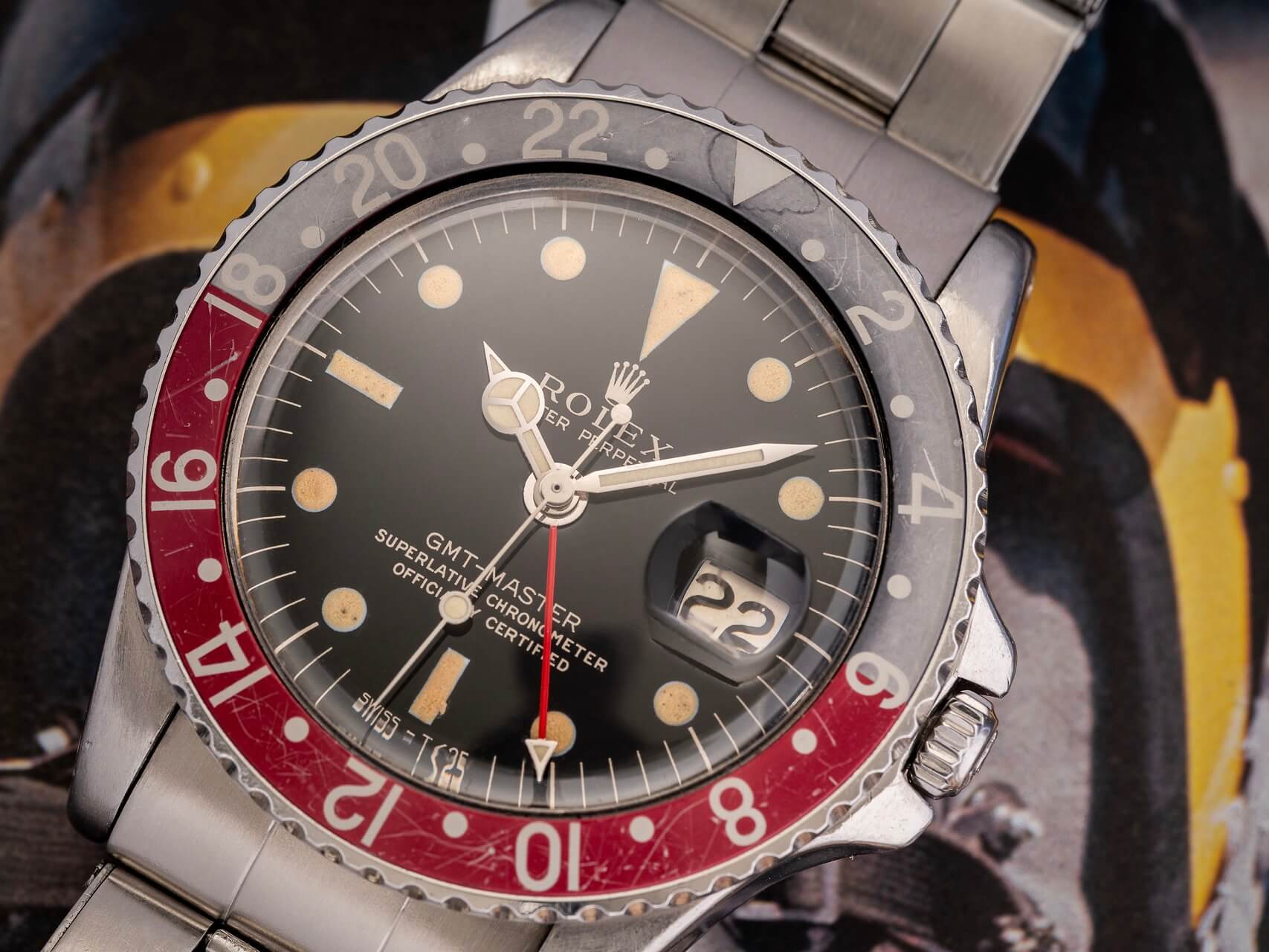 Rolex GMT-Master 1675, Gilt dial 'Pointed Crown Guards'