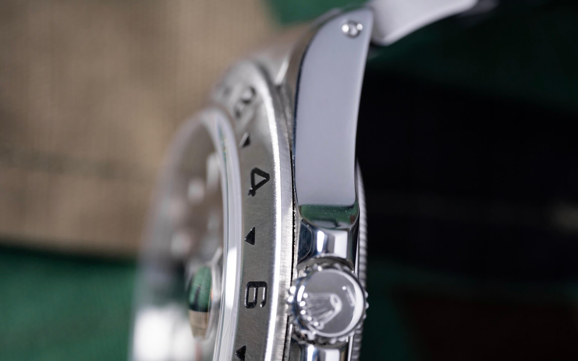 ROLEX EXPLORER II 16570