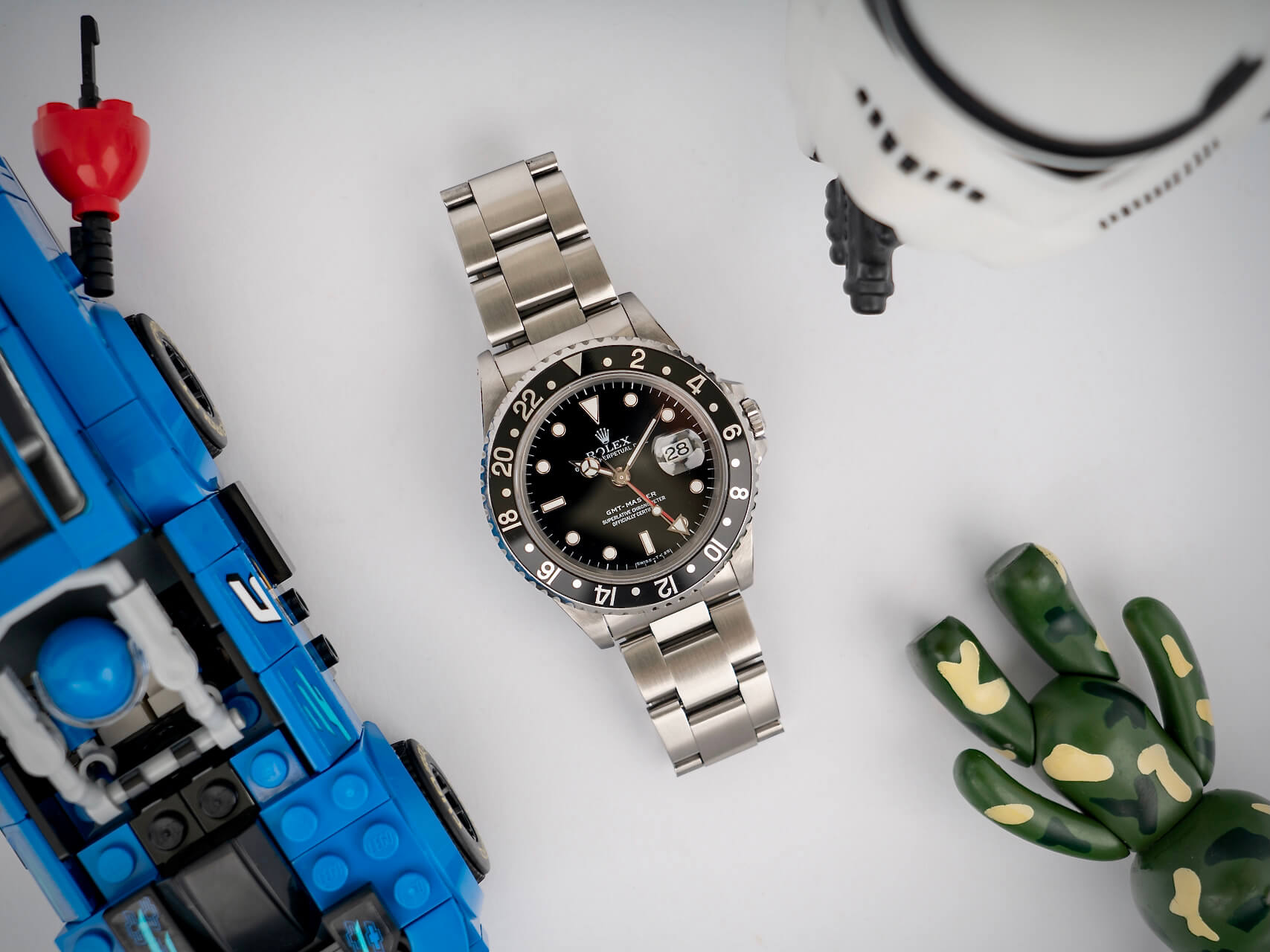 Rolex GMT-Master reference 16700 'U serial'