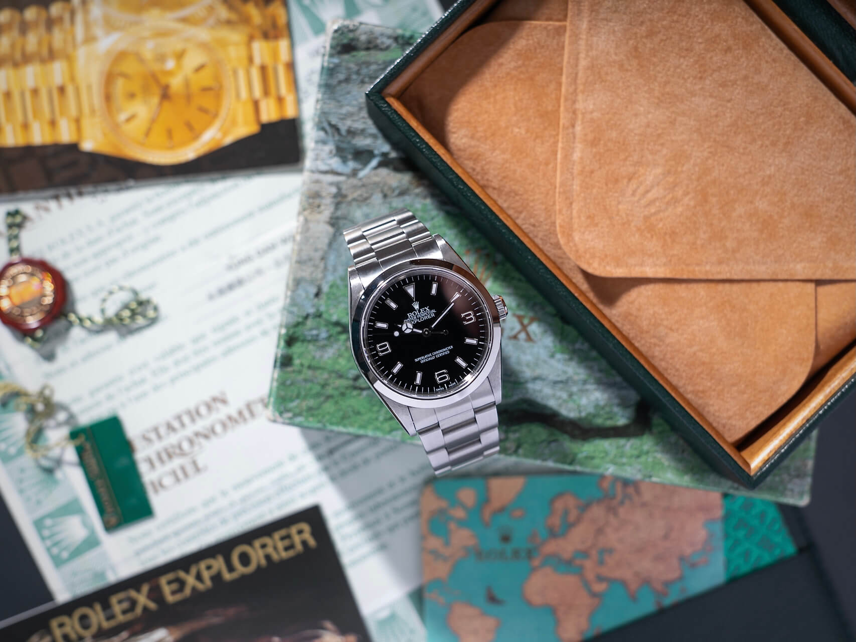 Rolex Explorer I reference 14270 B&P