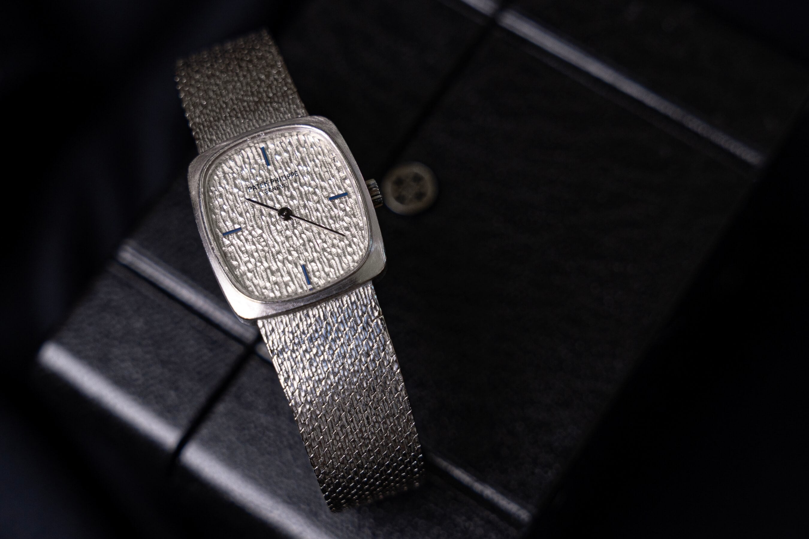 Patek Philippe Ellipse 4107/1 ‘Hammered’