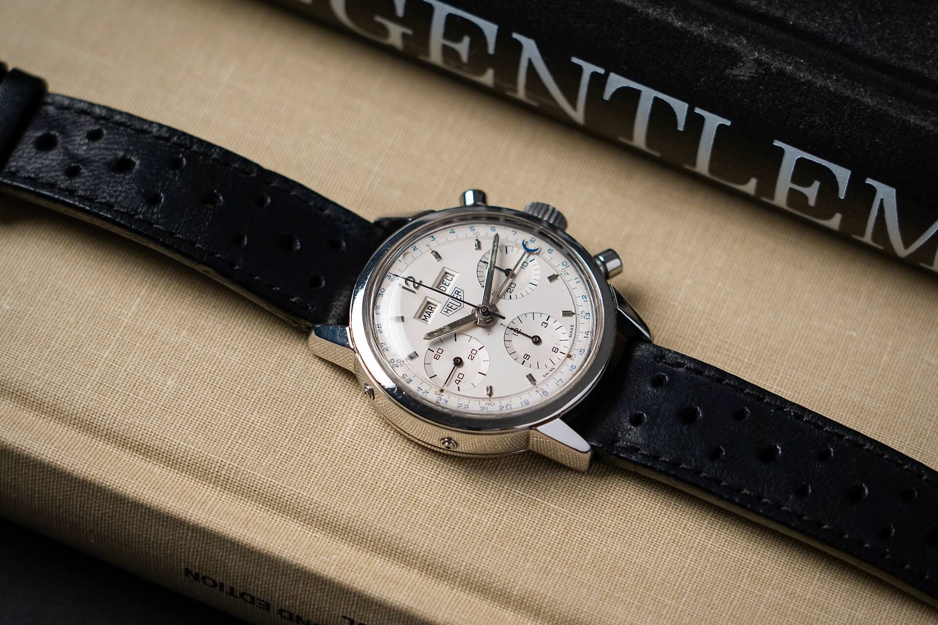 Heuer Dato Compax 2547