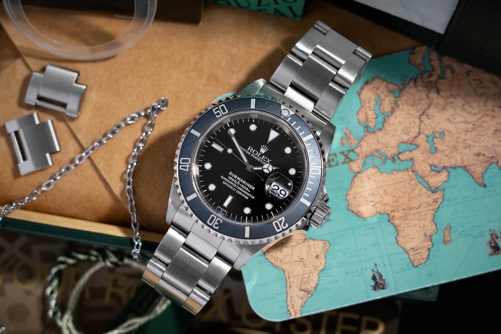 Rolex Submariner Date 16610 'Swiss Only' B&P