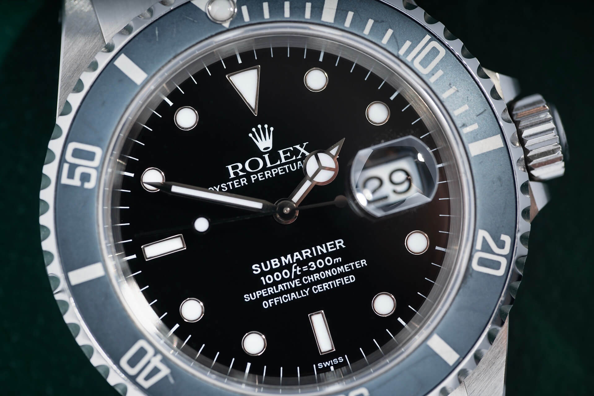 Rolex Submariner Date 16610 'Swiss Only' B&P