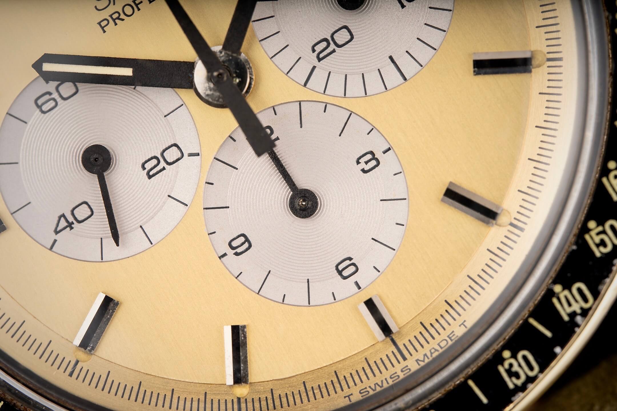 Omega Speedmaster Moonwatch DD145.0022
