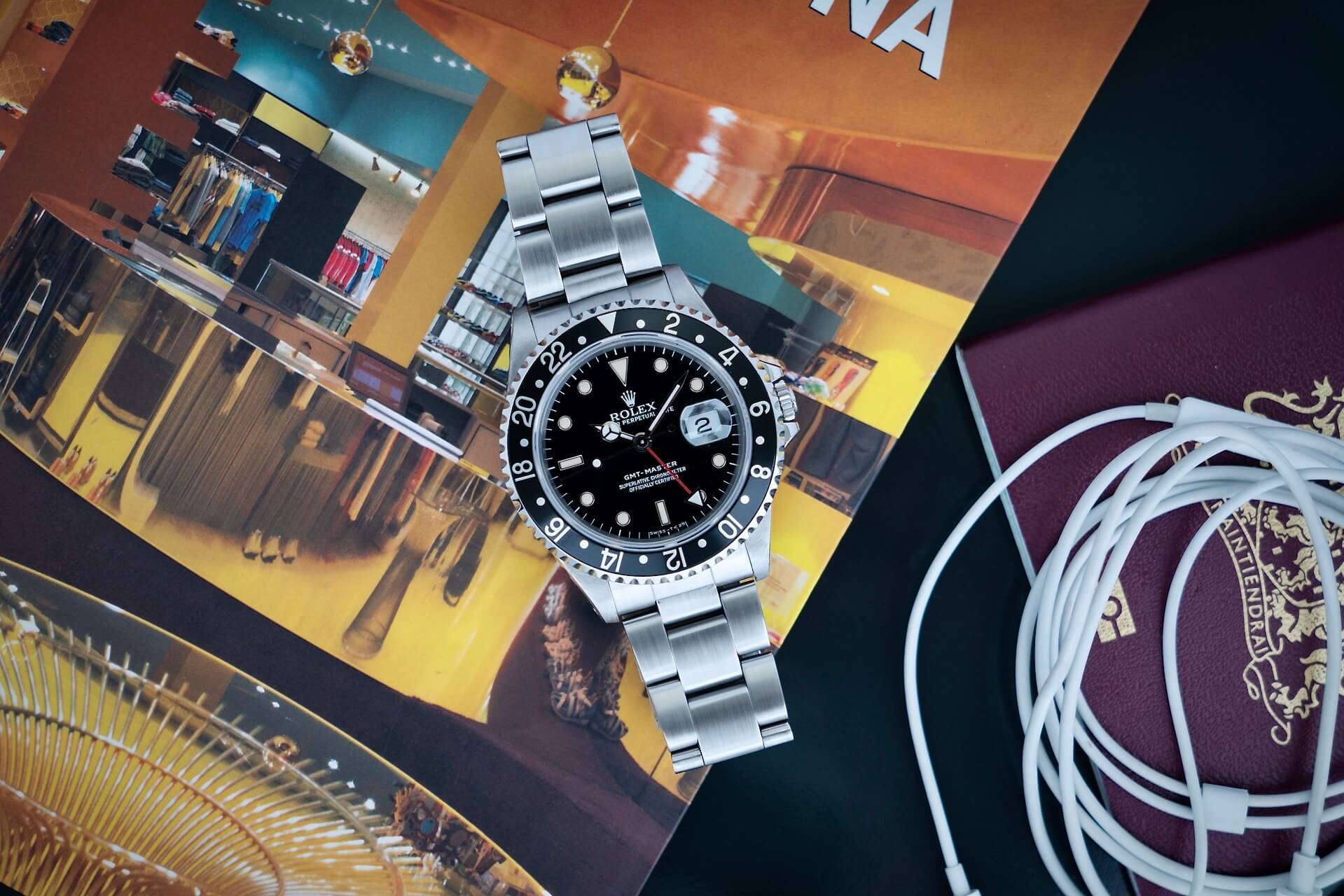 Rolex GMT-Master 16700