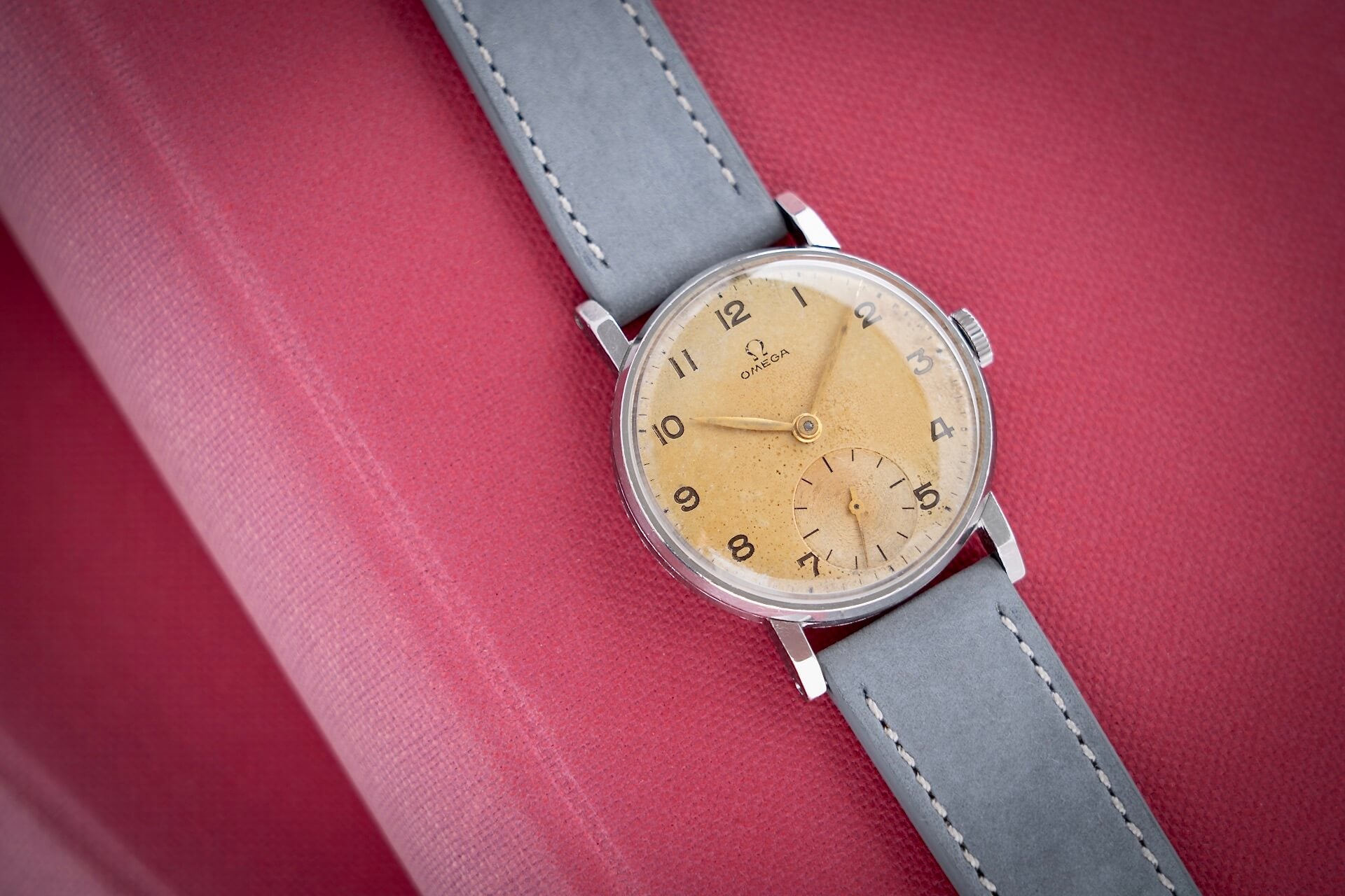 Omega 30T2 'Tropical Dial'