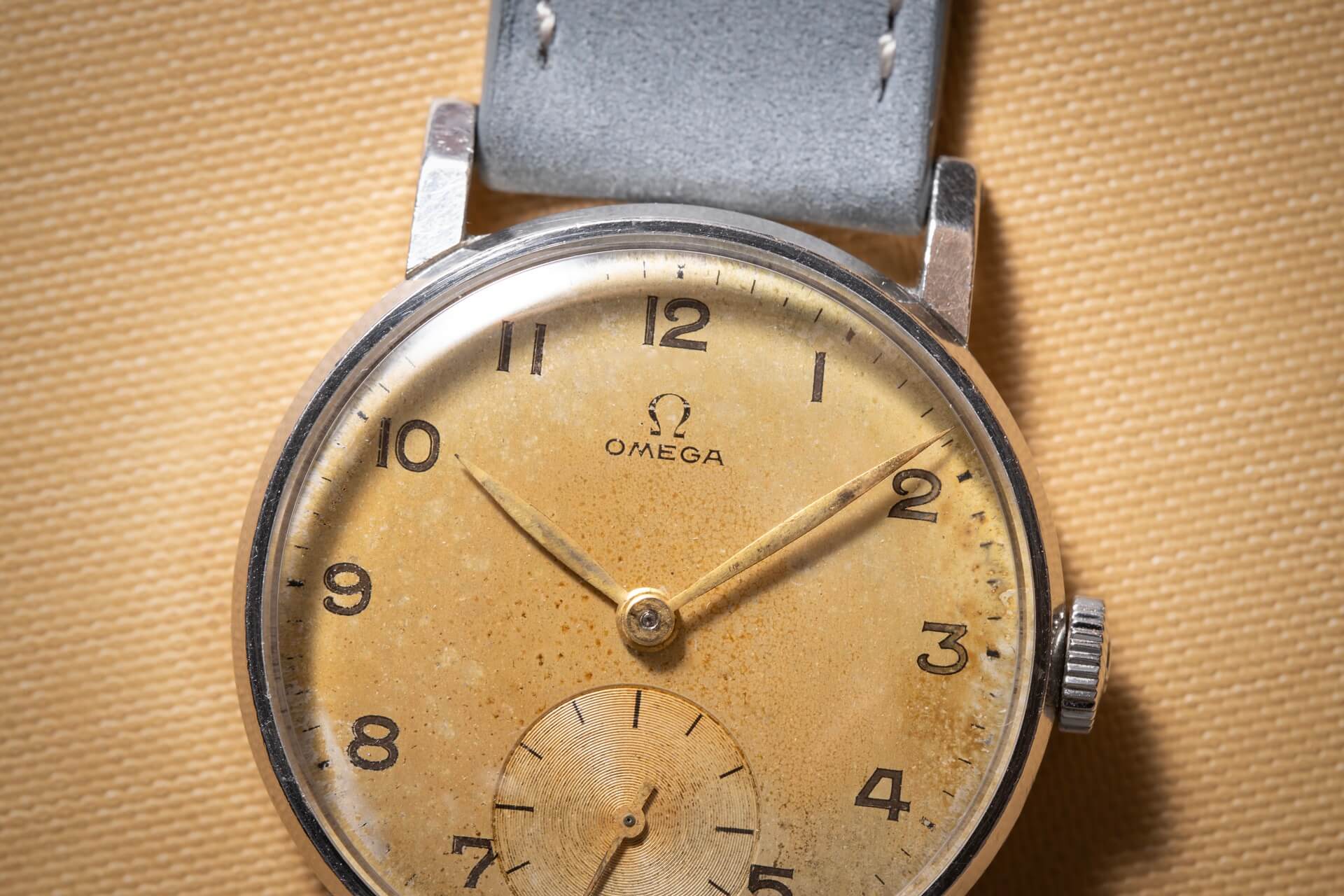 Omega 30T2 'Tropical Dial'