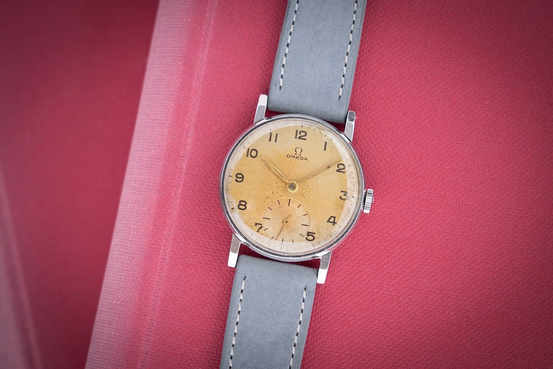 Omega 30T2 'Tropical Dial'