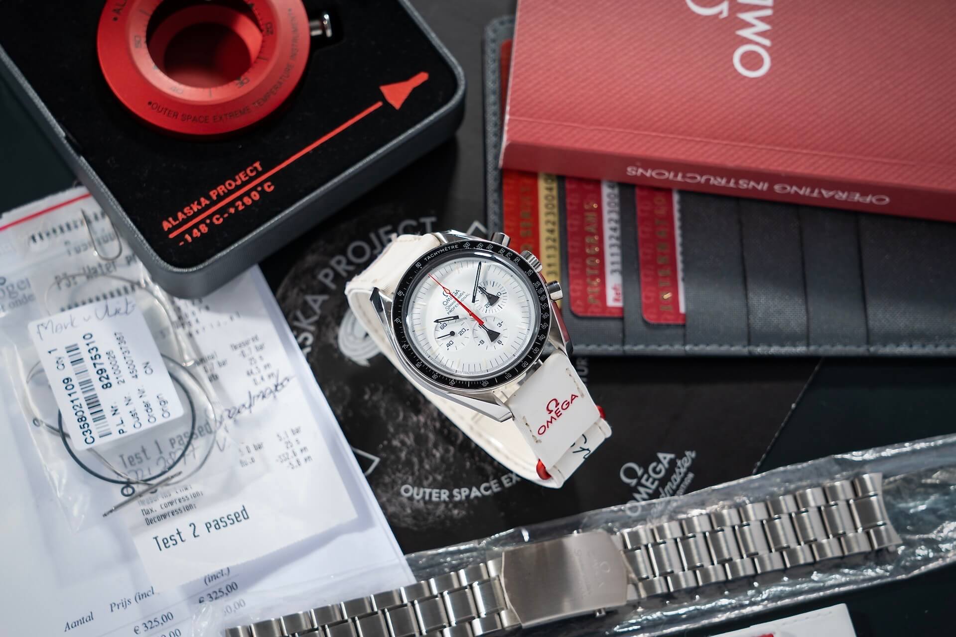 Omega Speedmaster Moonwatch 'Alaska' Collectors set B&P