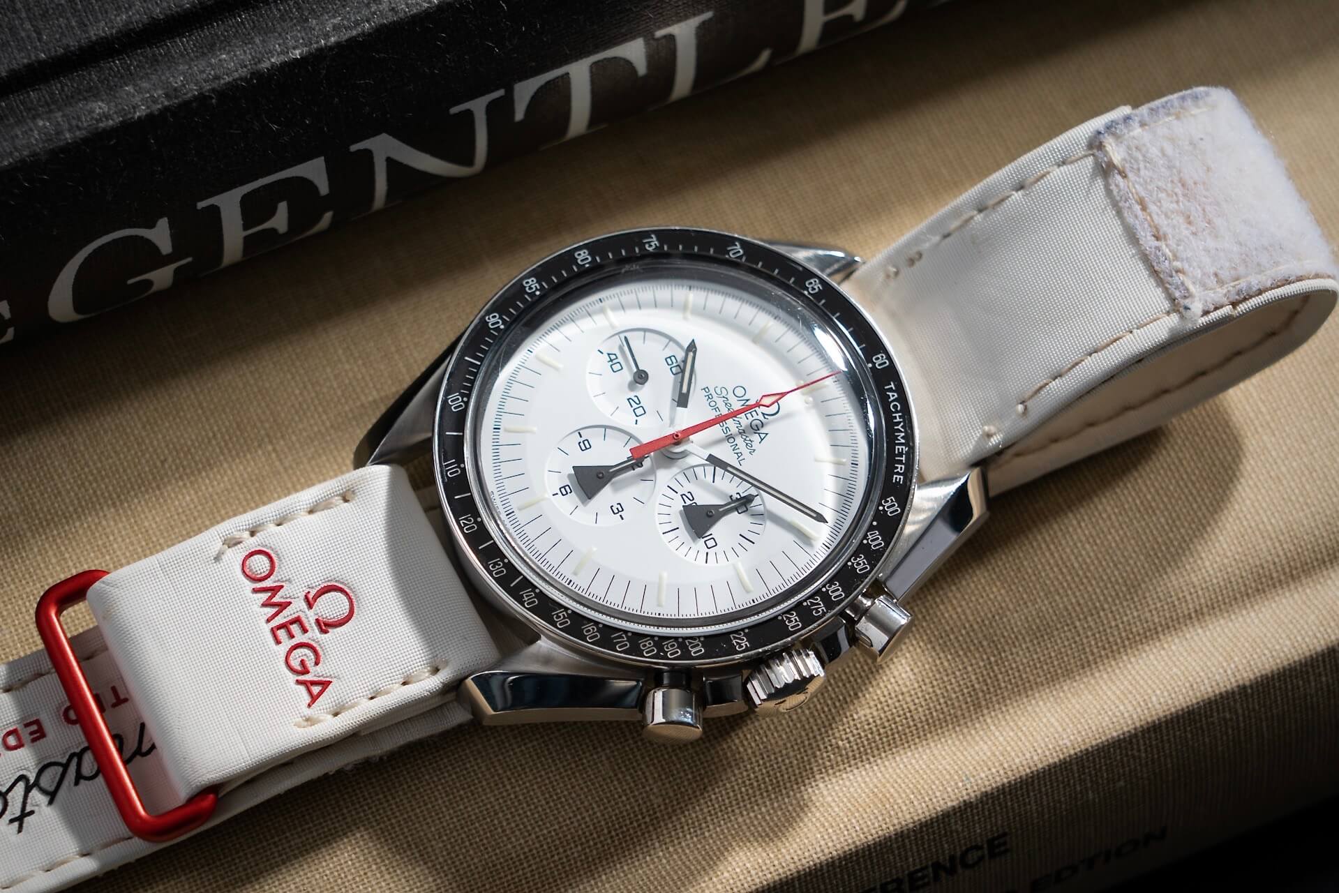 Omega Speedmaster Moonwatch 'Alaska' Collectors set B&P