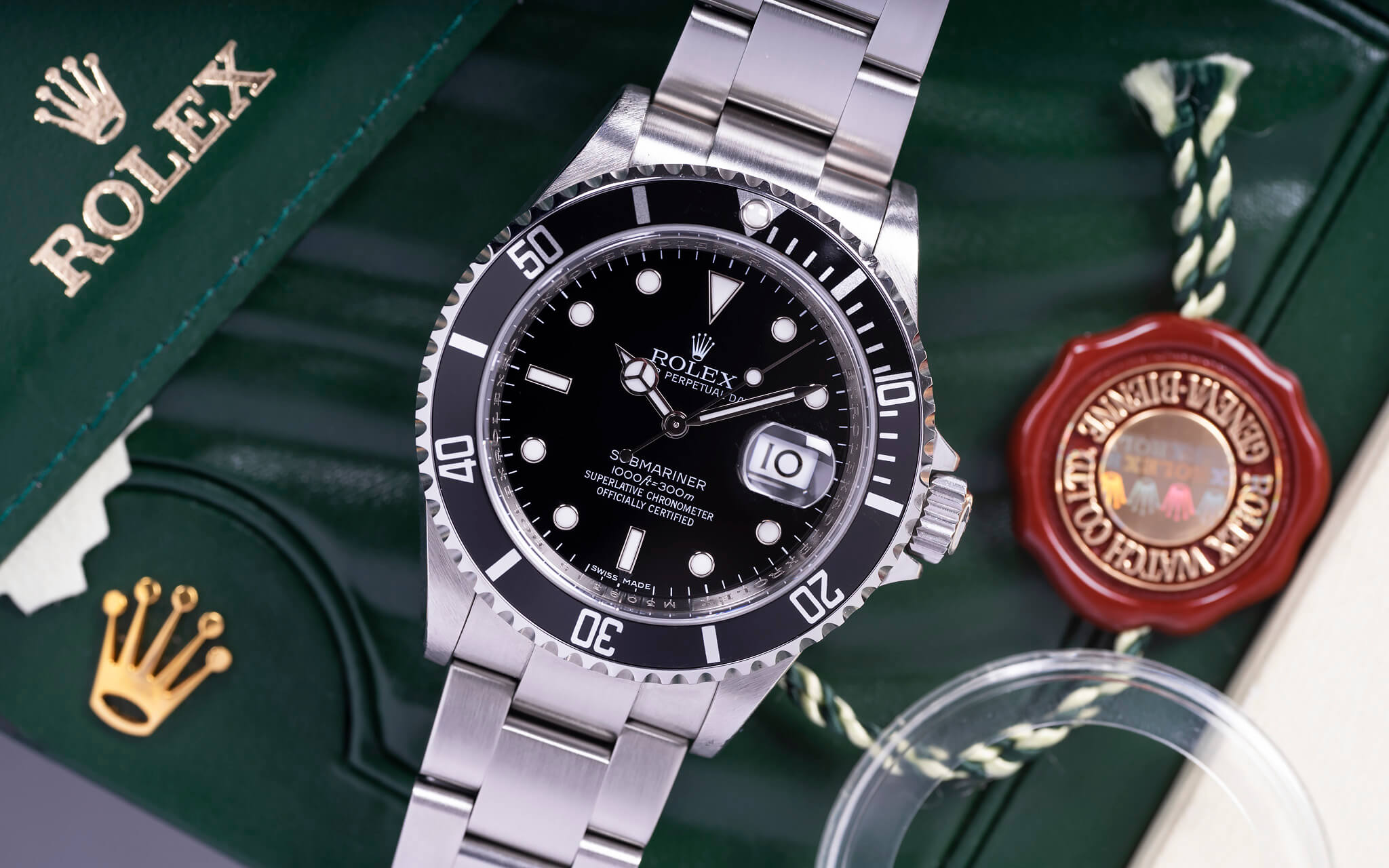 ROLEX SUBMARINER 16610 B&P