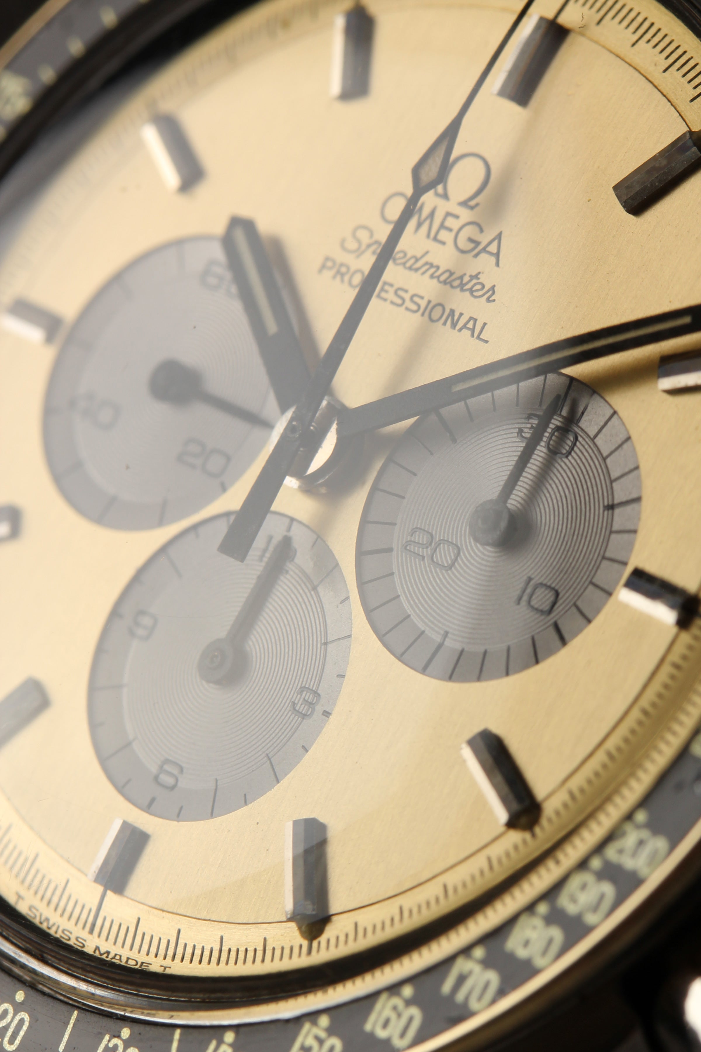 Omega Speedmaster Professional Ref. DD145.0022