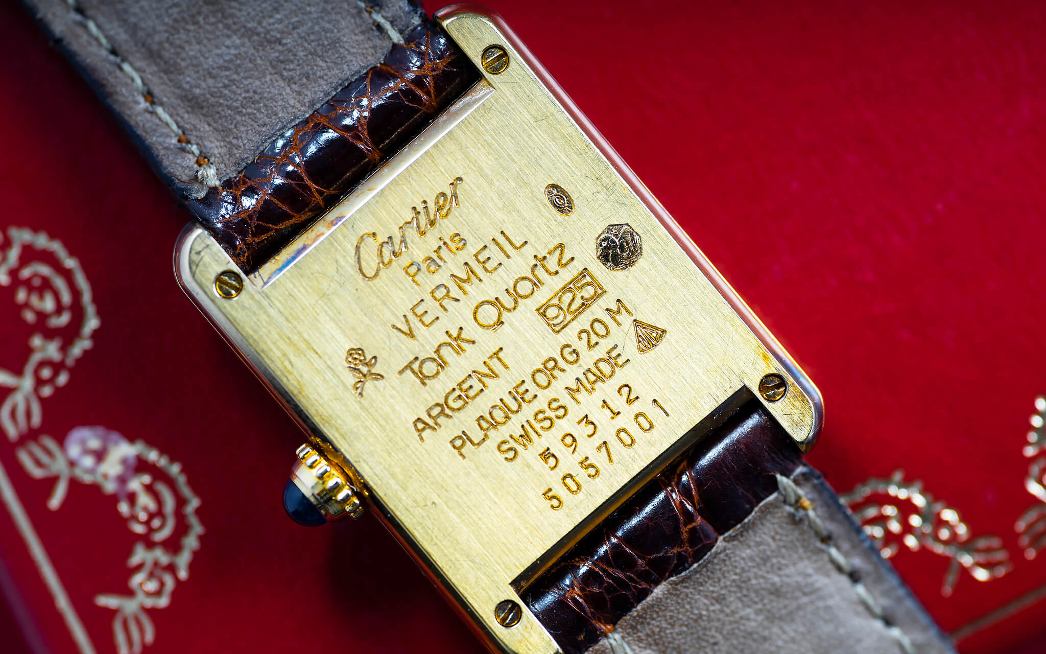 CARTIER TANK ‘ROMAN PILLAR’ DIAL