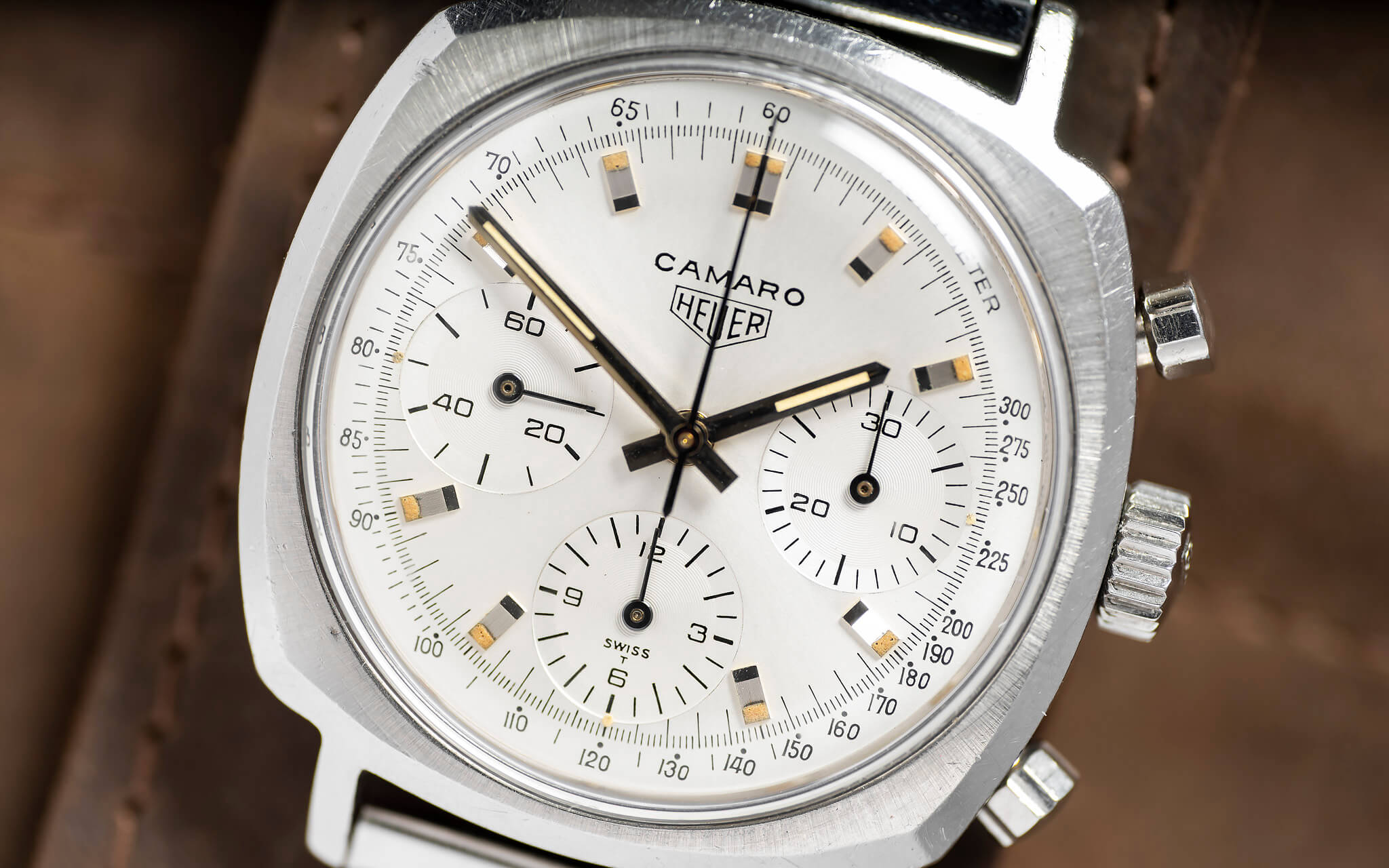 HEUER CAMARO VALJOUX 72