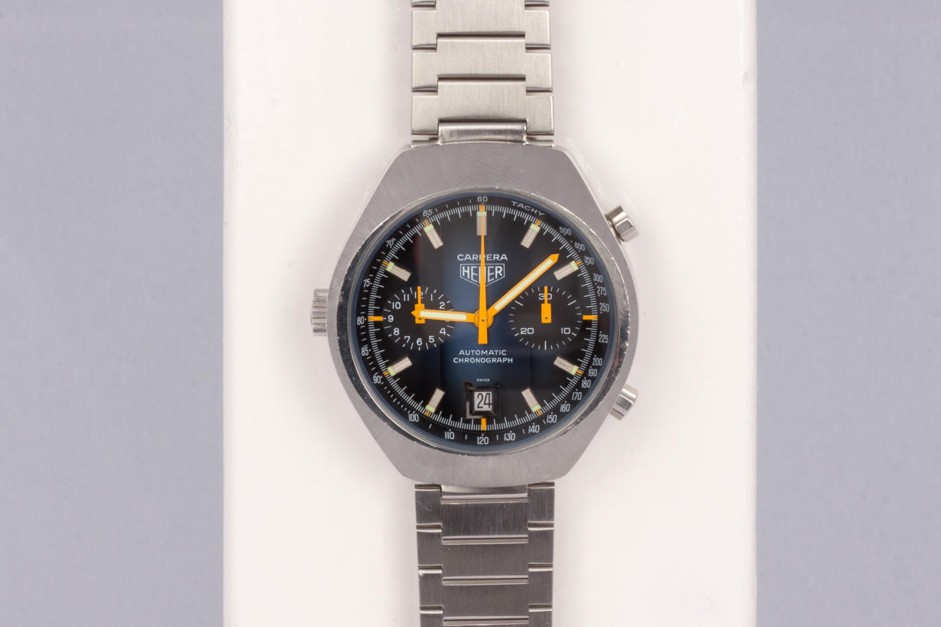 HEUER CARRERA CALIBER 12