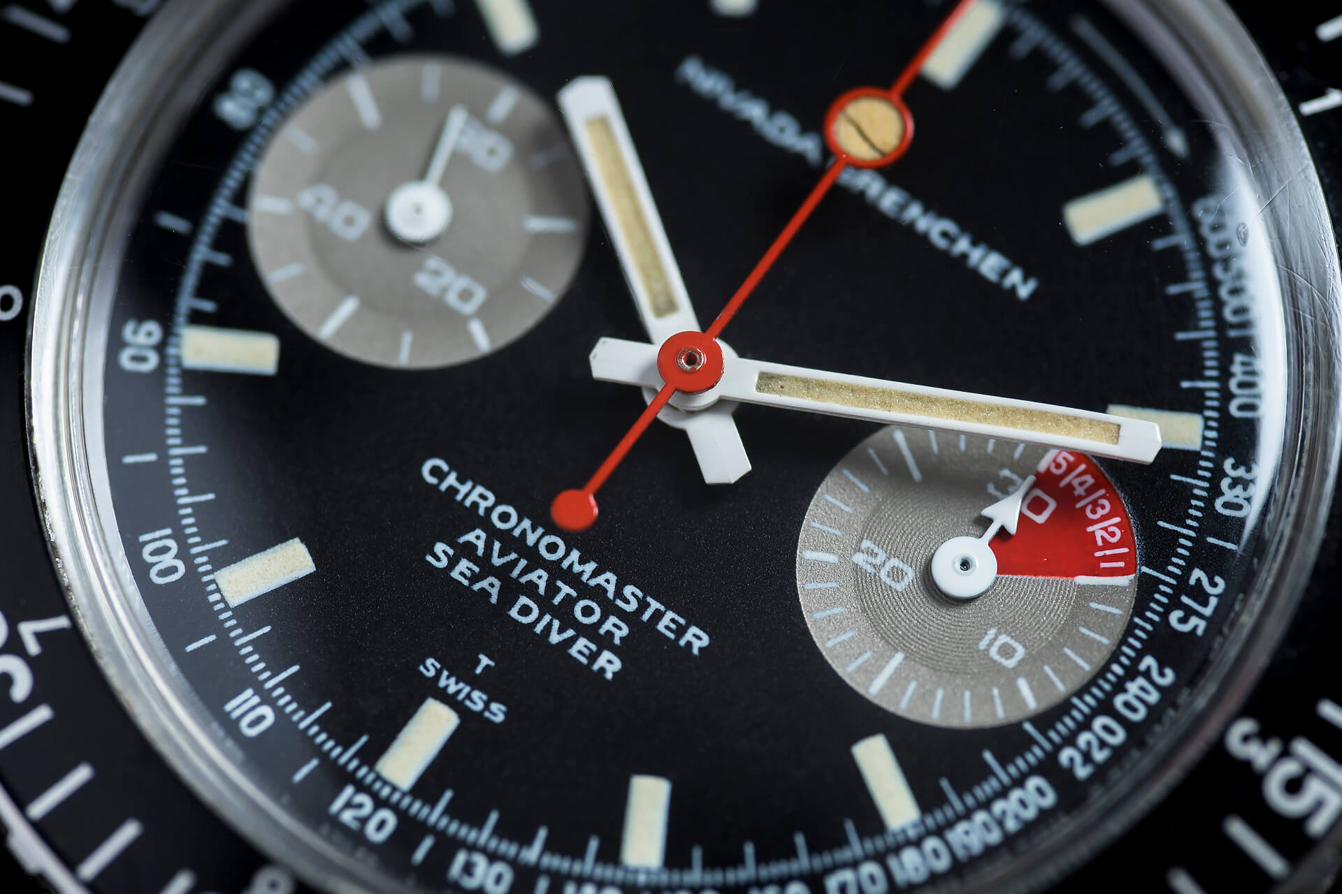 NIVADA GRENCHEN CHRONOMASTER