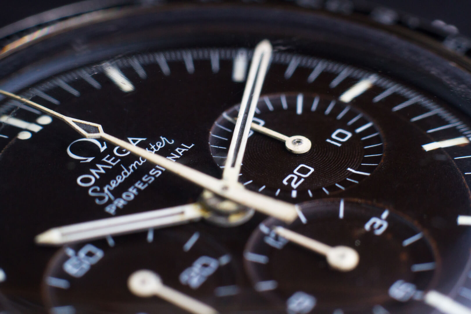OMEGA SPEEDMASTER TROPICAL