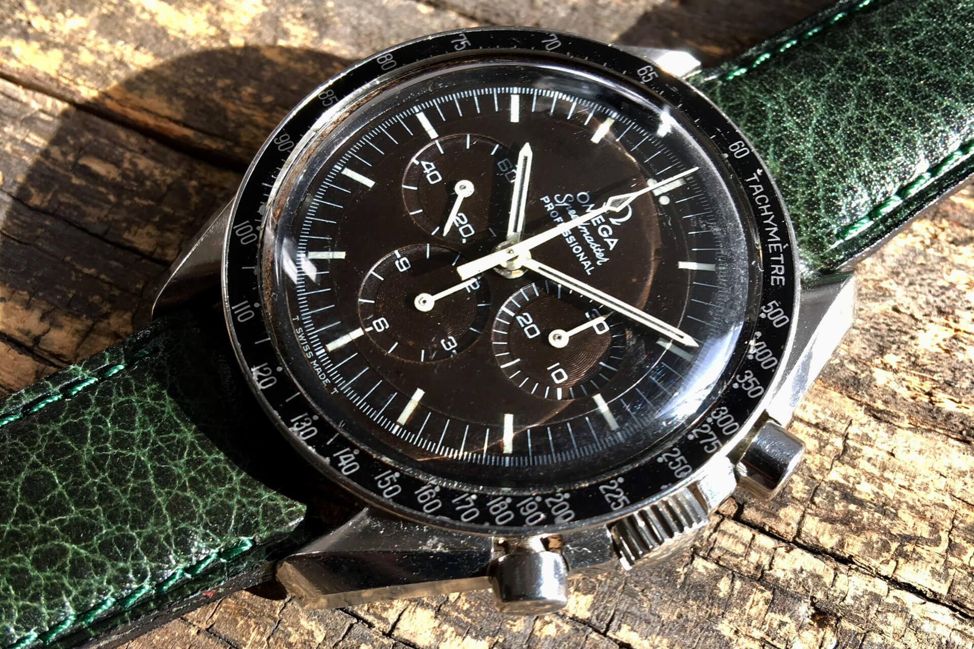 OMEGA SPEEDMASTER TROPICAL