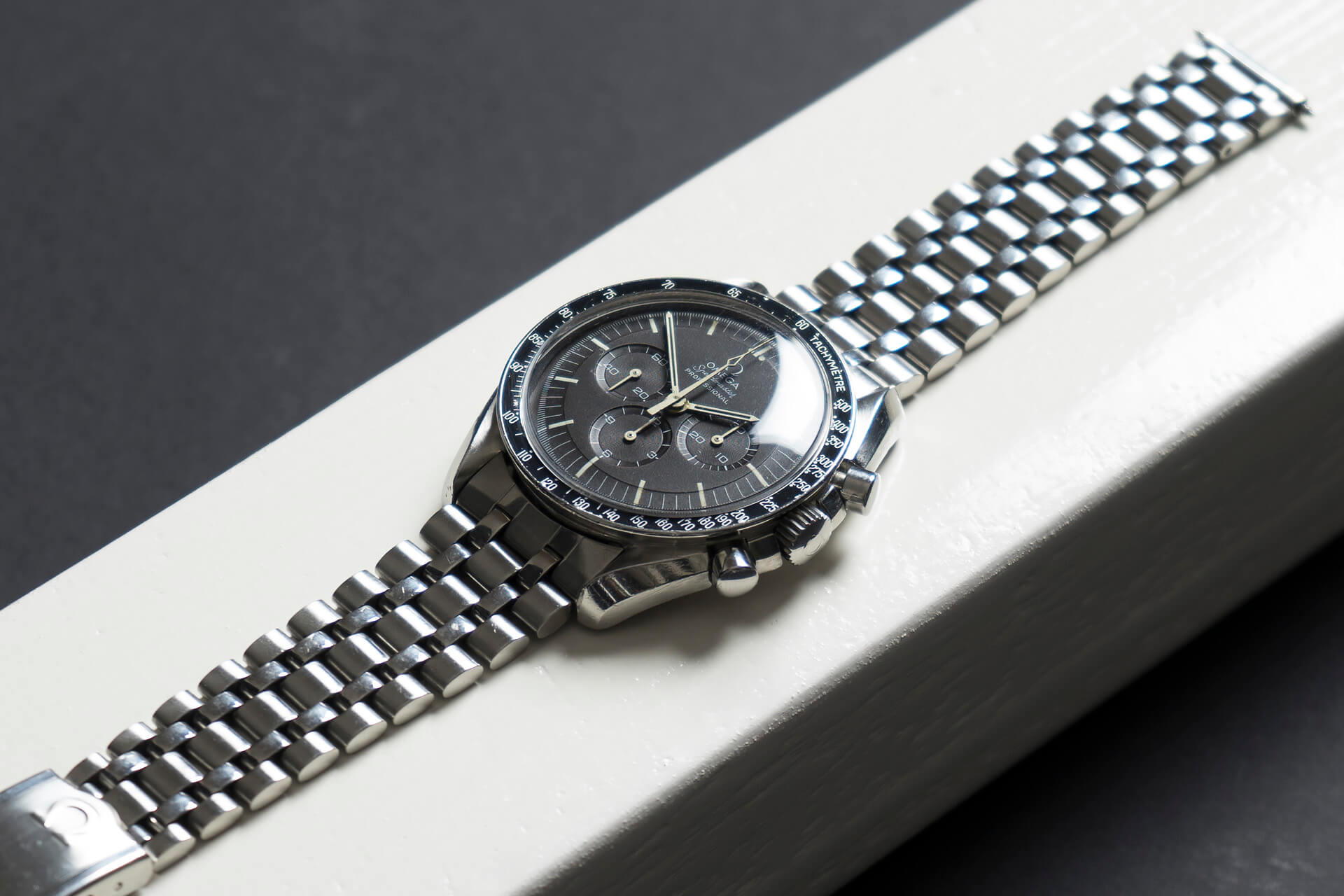 OMEGA SPEEDMASTER DARK TROPICAL + HOLZER