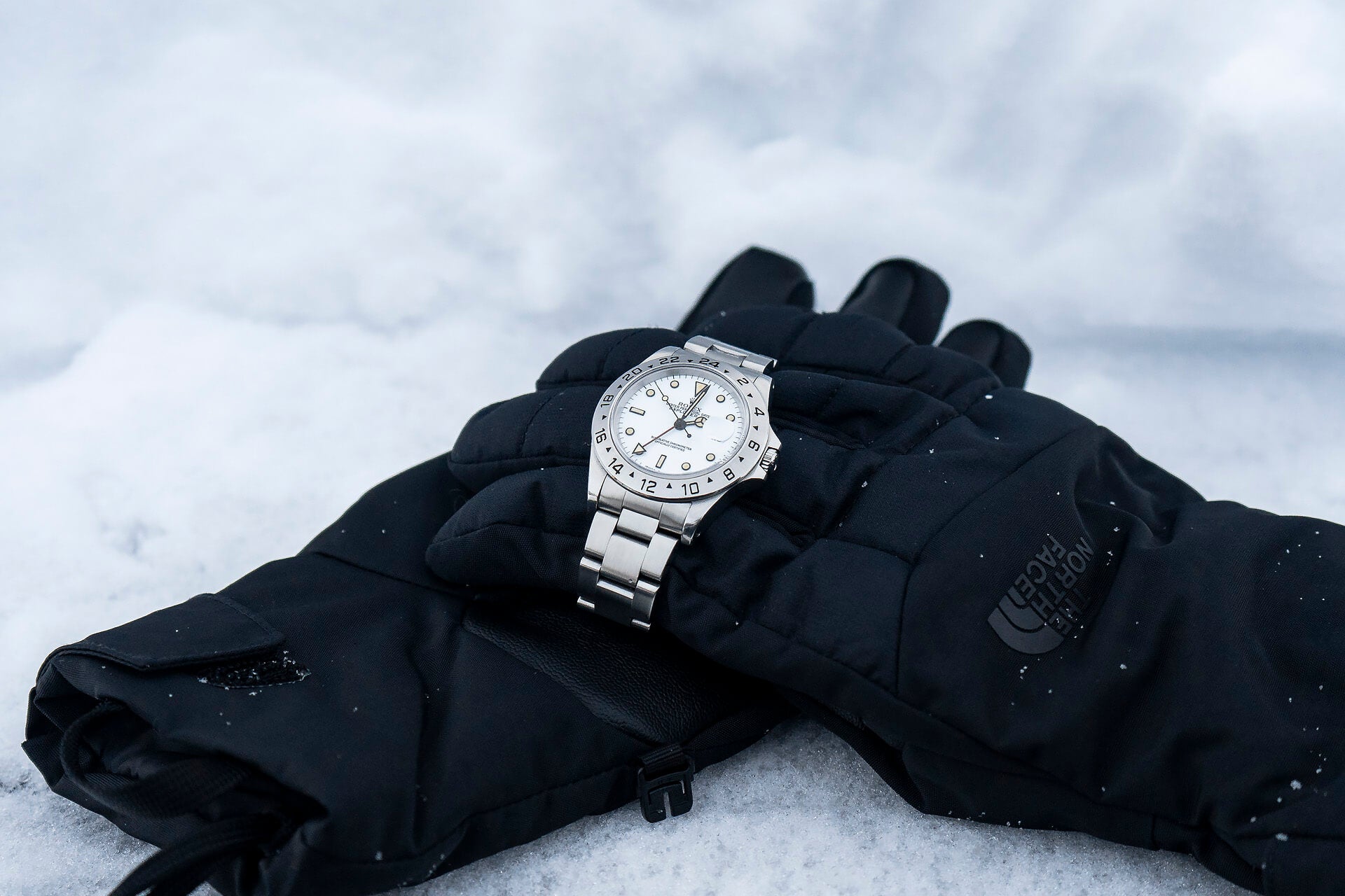 Rolex Explorer II 16570 'Chicchi Di Mais' B&P