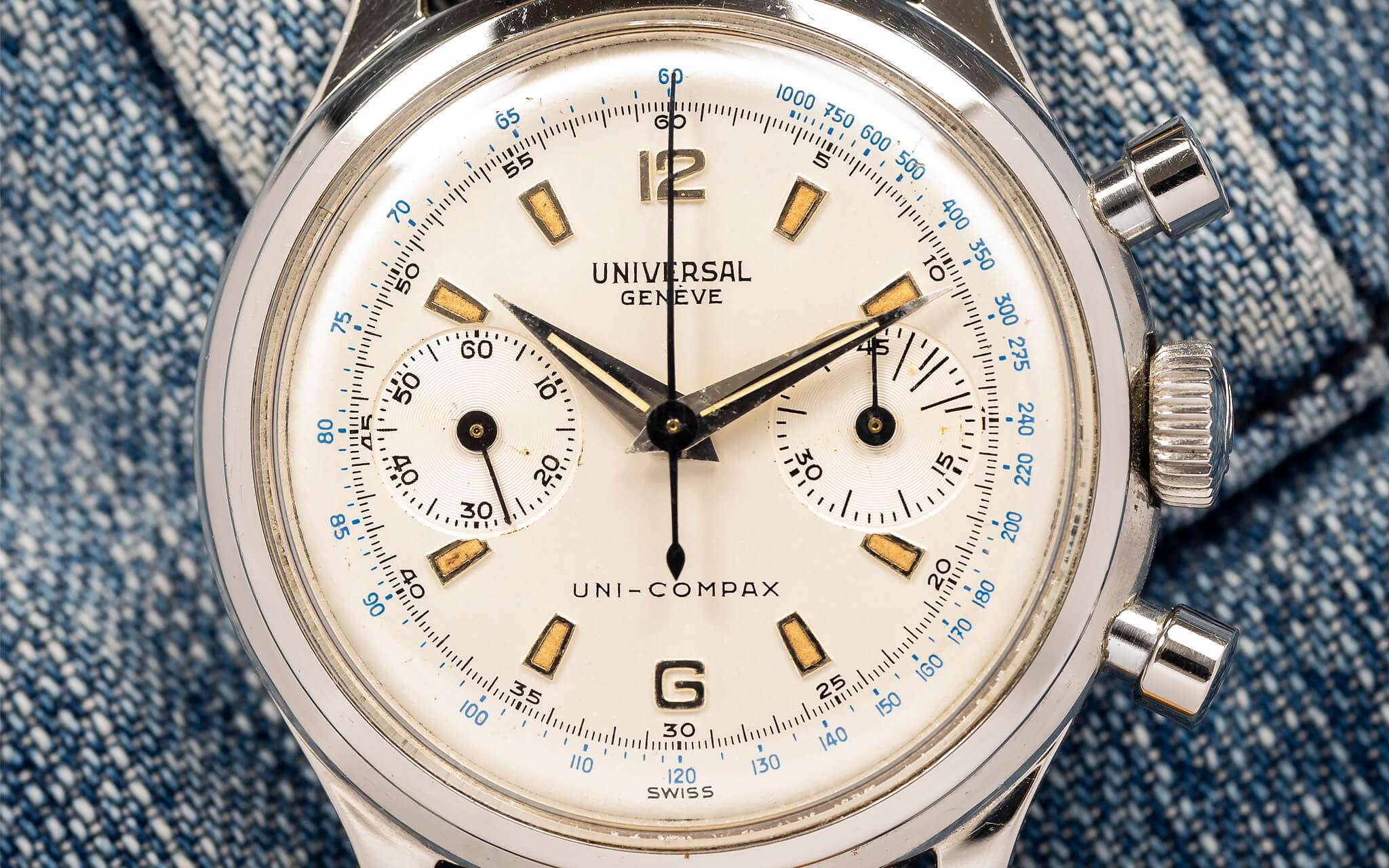 Universal Geneve Uni-Compax Tachymeter 22295.2