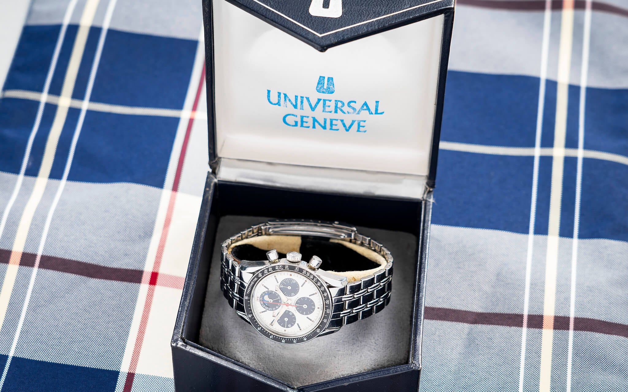 UNIVERSAL GENEVE TRI-COMPAX ‘ERIC CLAPTON’