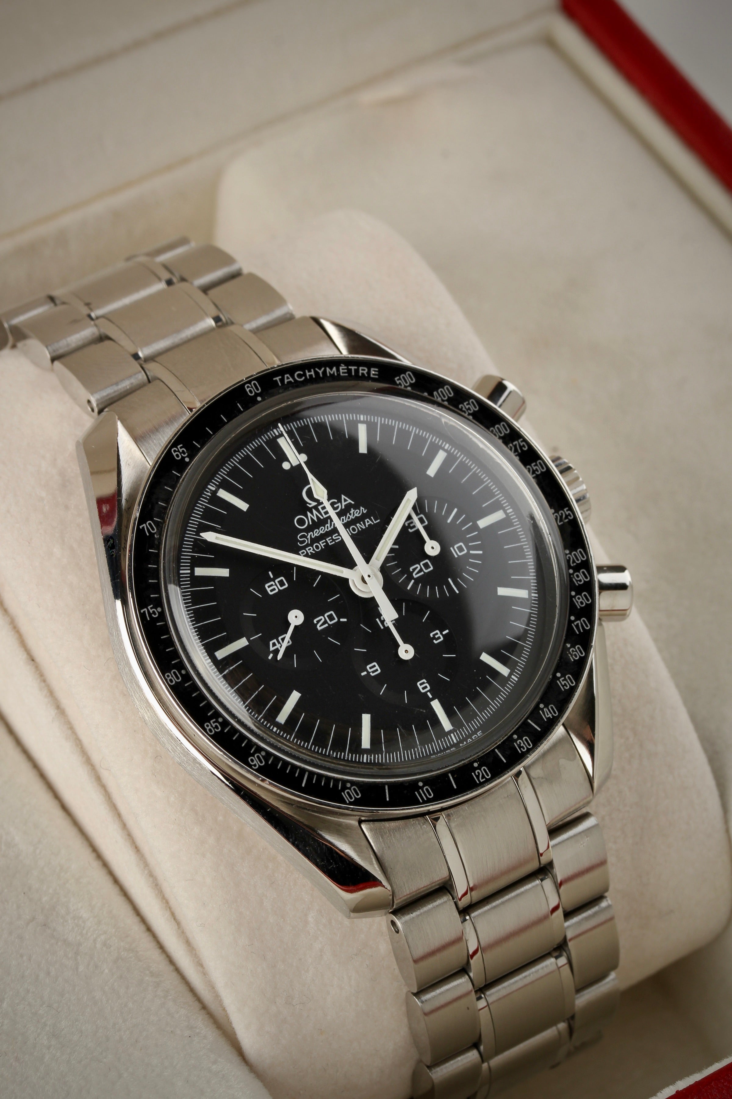 Omega Speedmaster Moonwatch Ref. 3570.50.00
