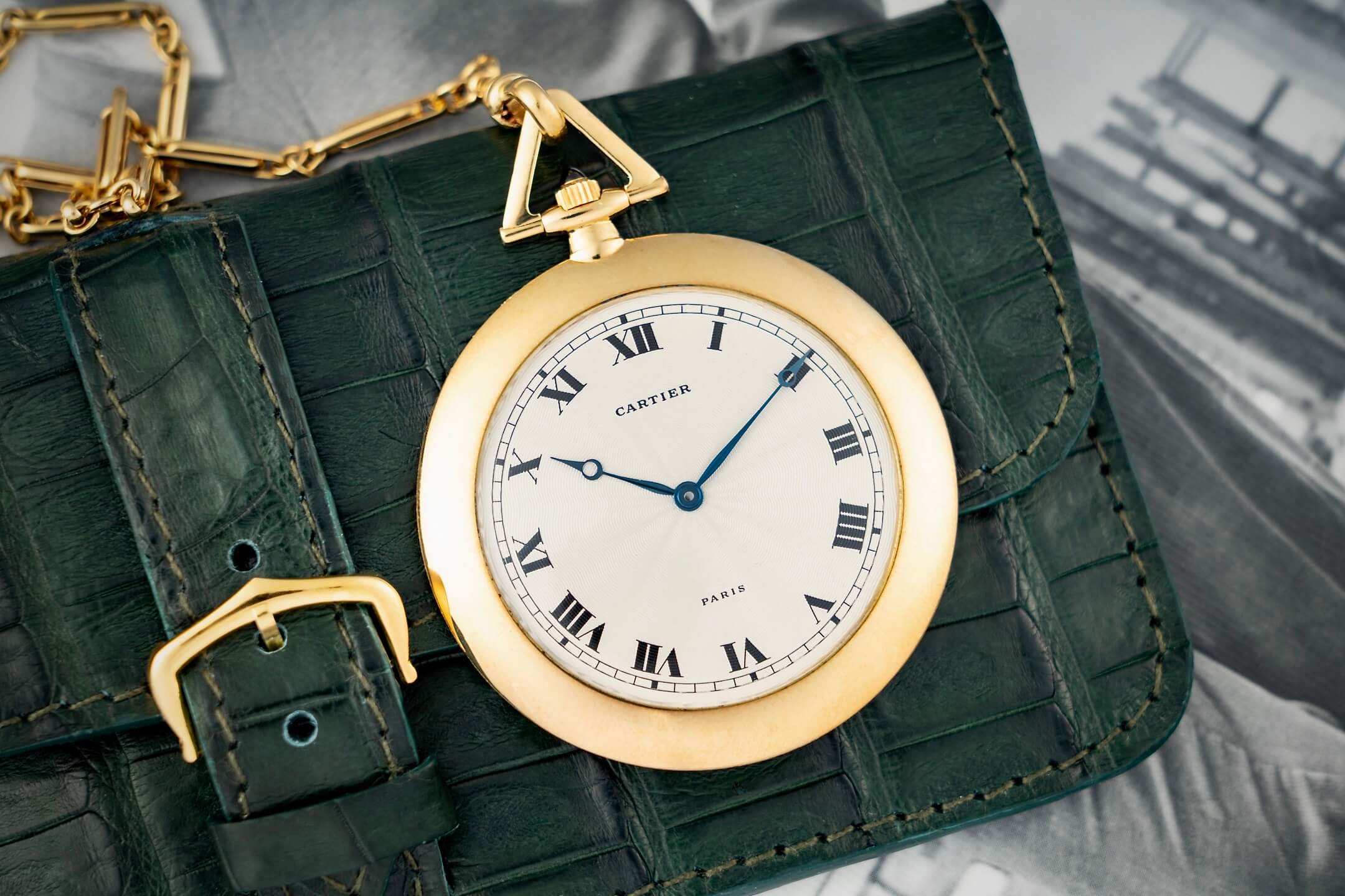 Pocket watch outlet cartier